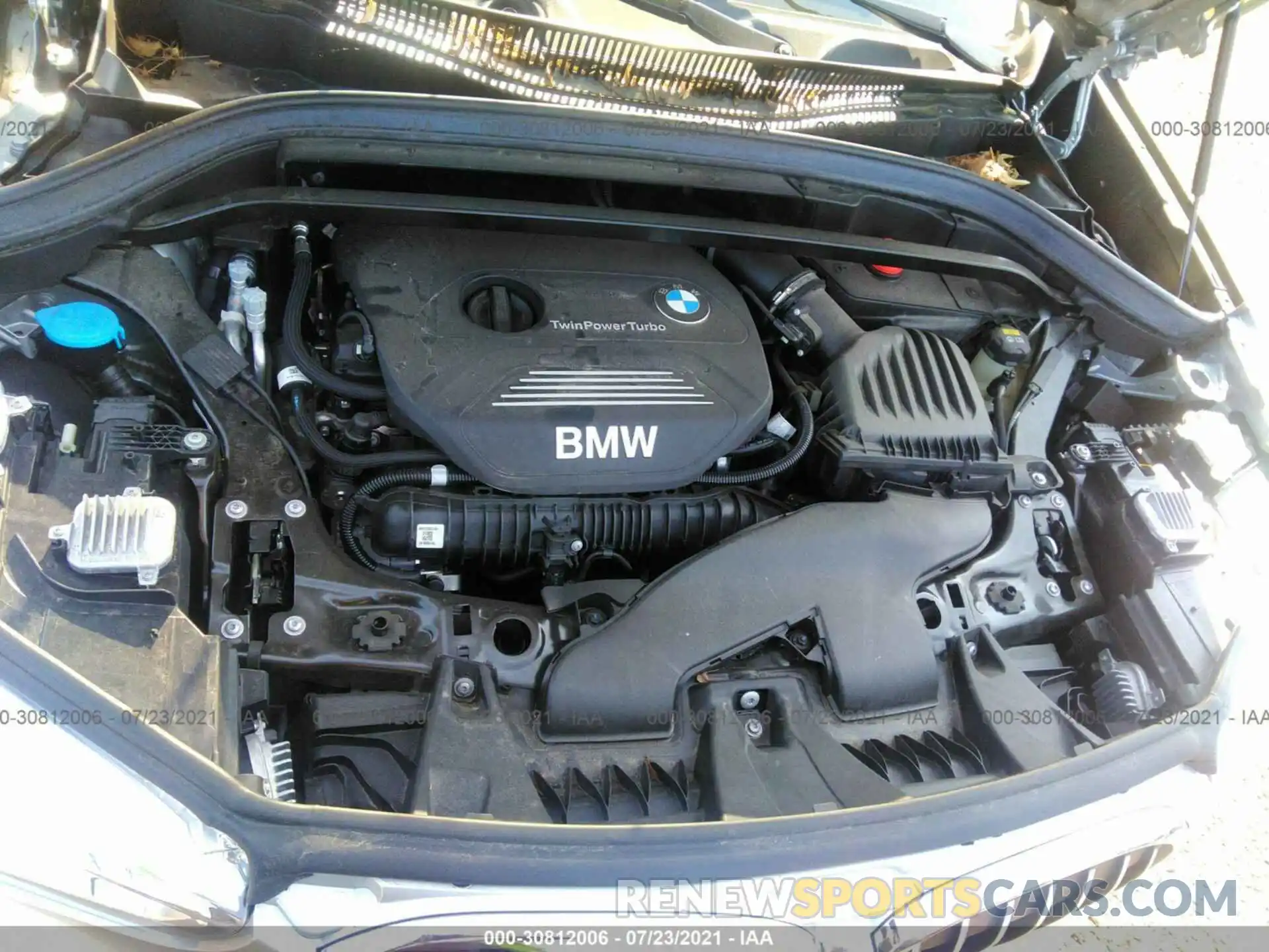 10 Фотография поврежденного автомобиля WBXHT3C5XK5L89306 BMW X1 2019