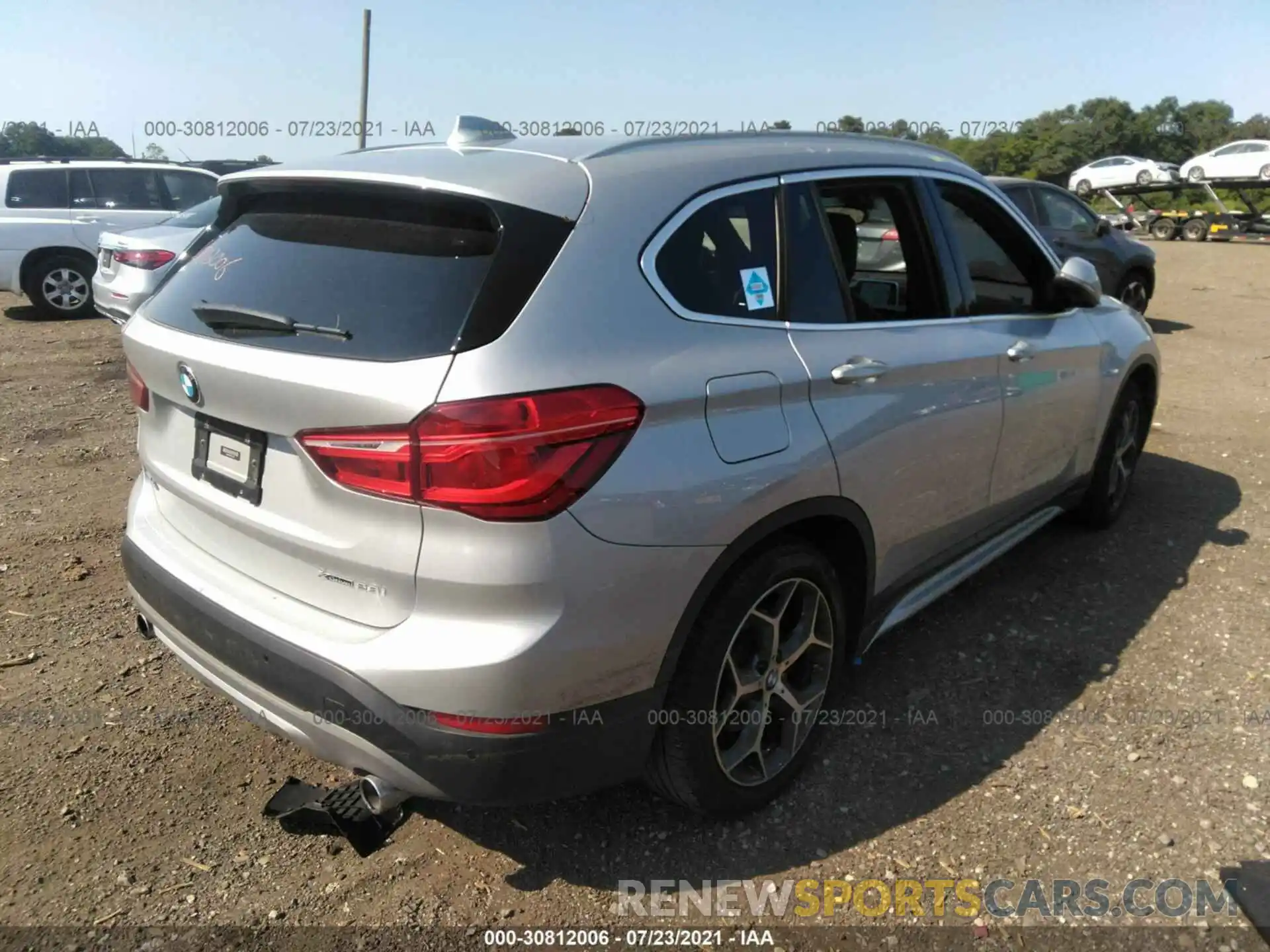 4 Photograph of a damaged car WBXHT3C5XK5L89306 BMW X1 2019