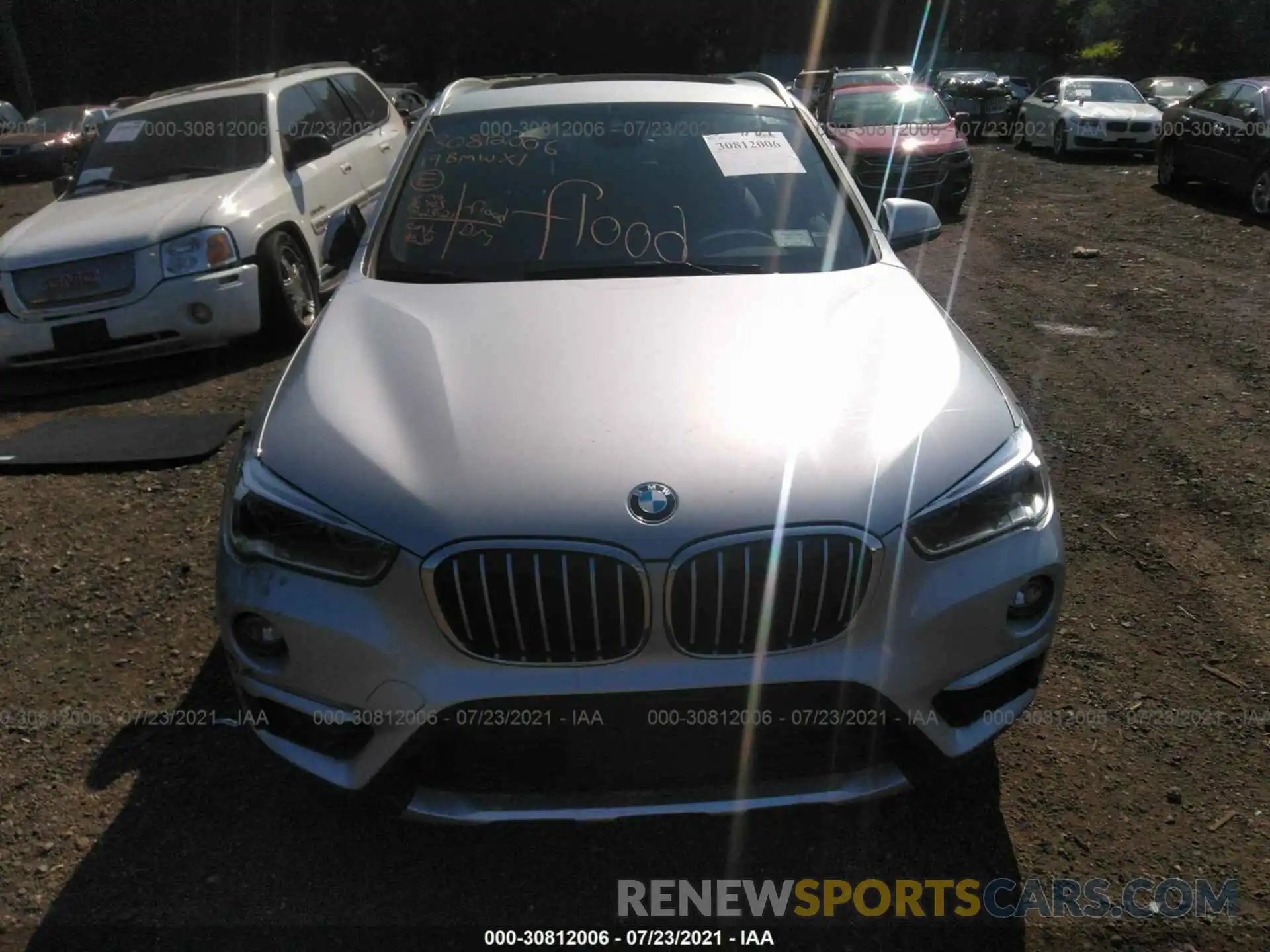 6 Photograph of a damaged car WBXHT3C5XK5L89306 BMW X1 2019