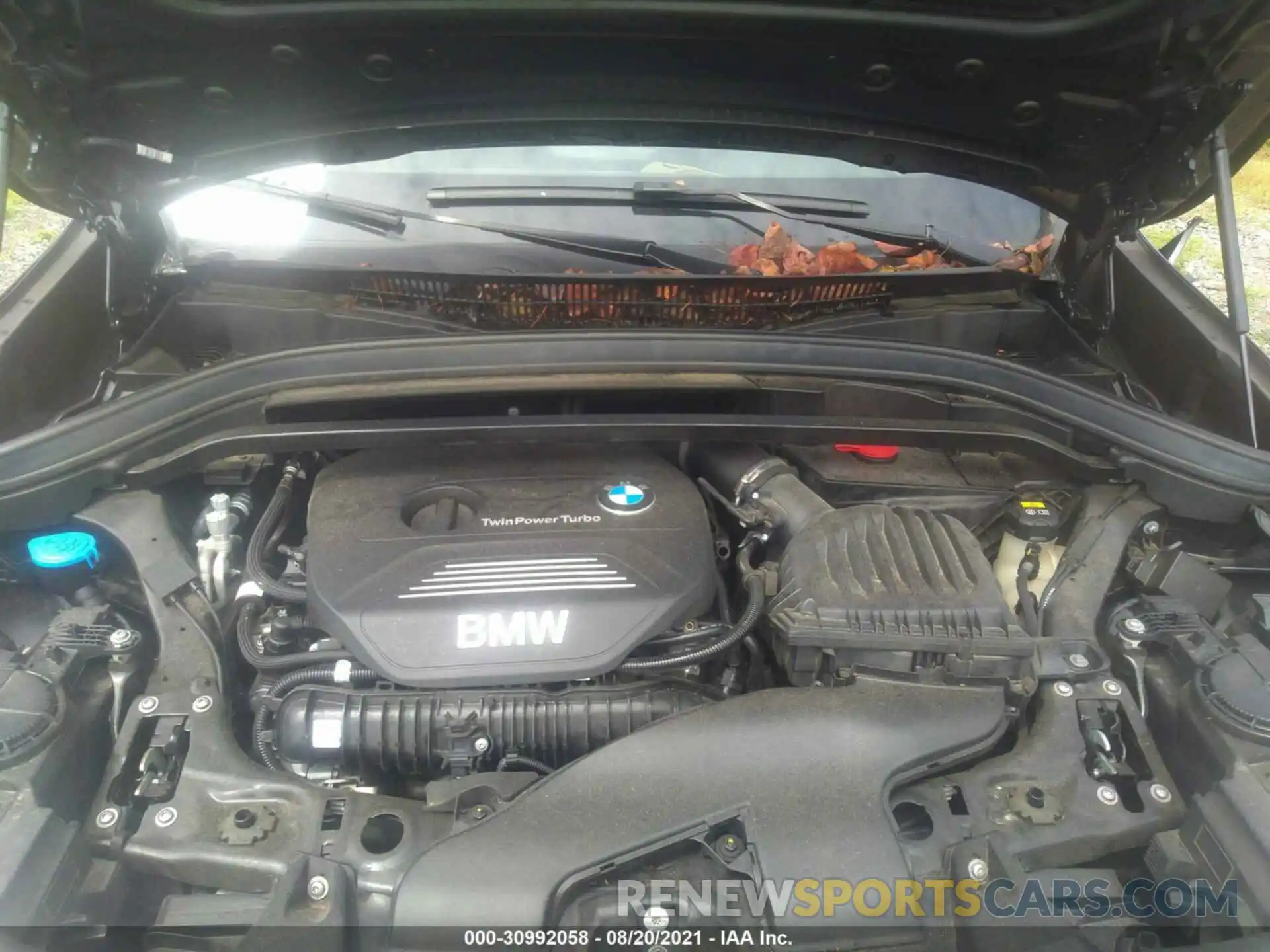 10 Фотография поврежденного автомобиля WBXHT3C5XK5L91573 BMW X1 2019