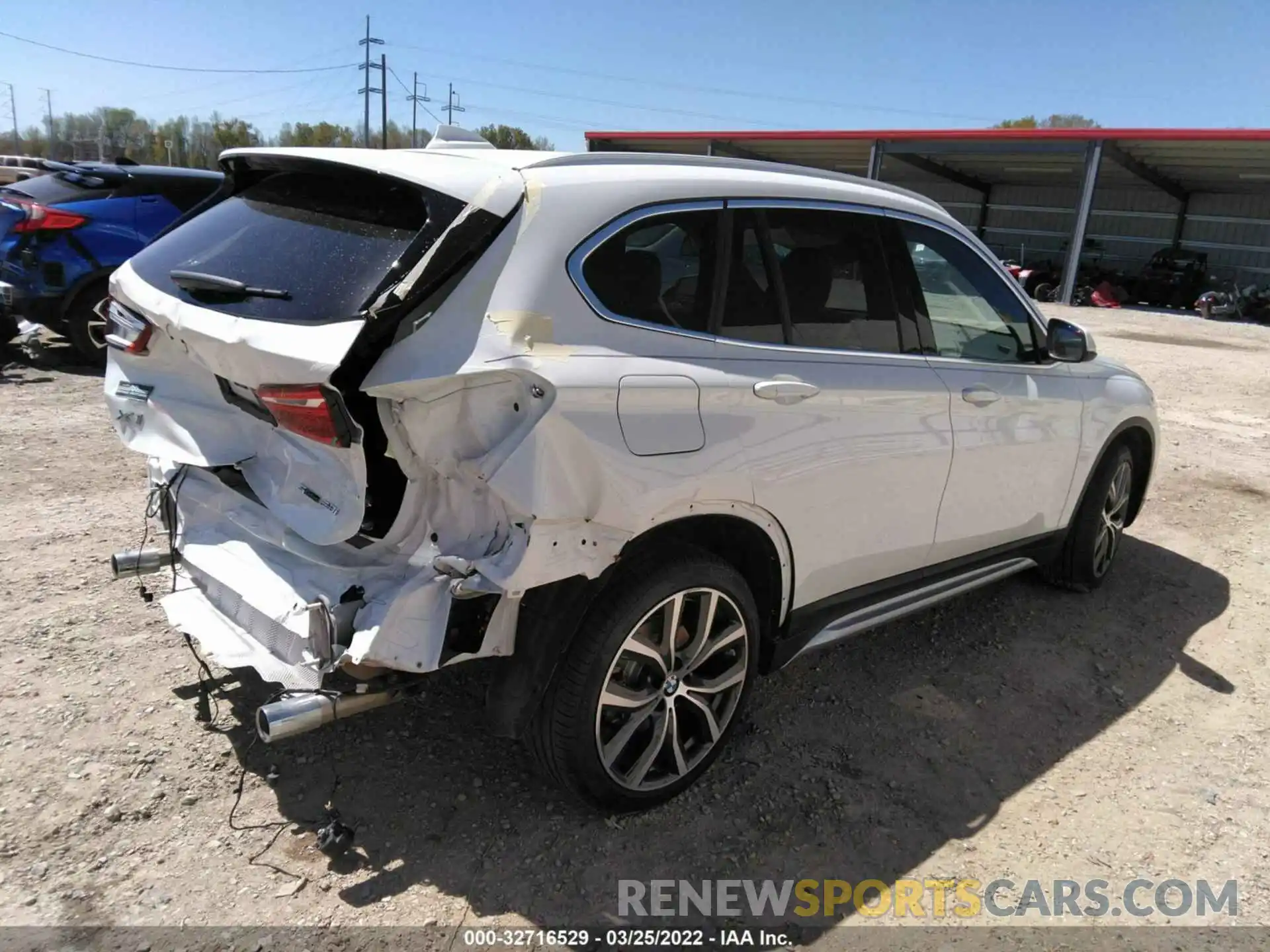 4 Photograph of a damaged car WBXHU7C50K5L10133 BMW X1 2019