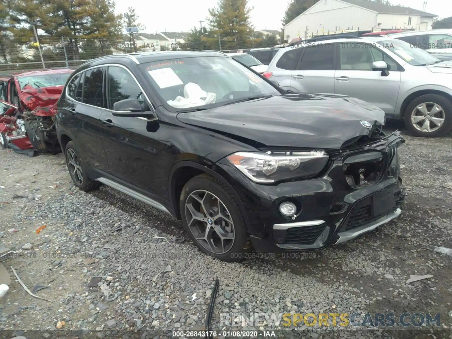 1 Фотография поврежденного автомобиля WBXHU7C50K5L10701 BMW X1 2019