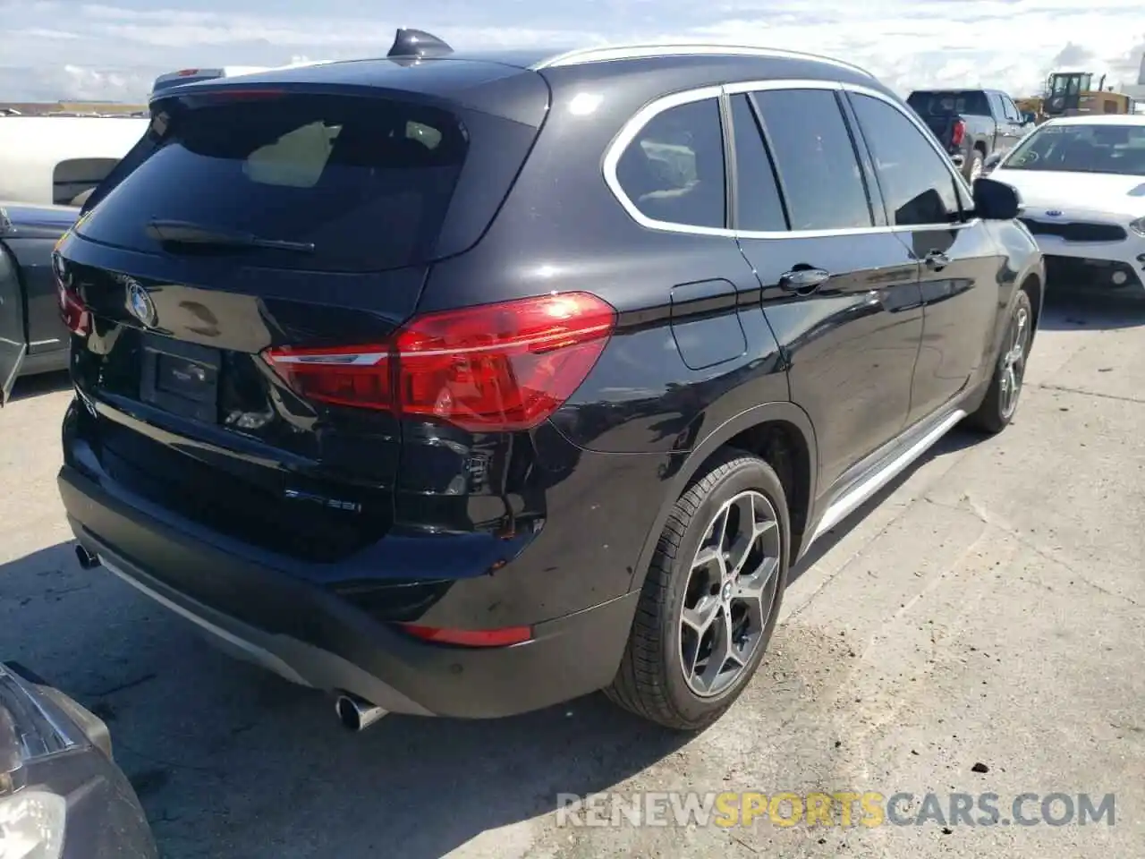 4 Photograph of a damaged car WBXHU7C50K5L11170 BMW X1 2019