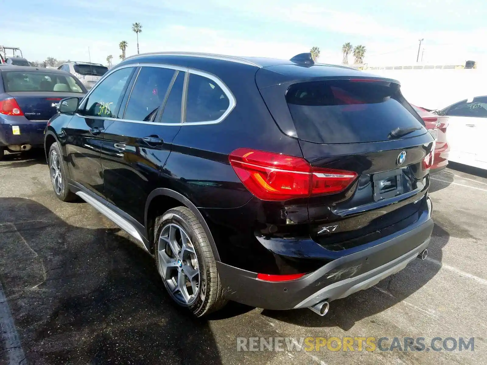 3 Photograph of a damaged car WBXHU7C51K3H45032 BMW X1 2019