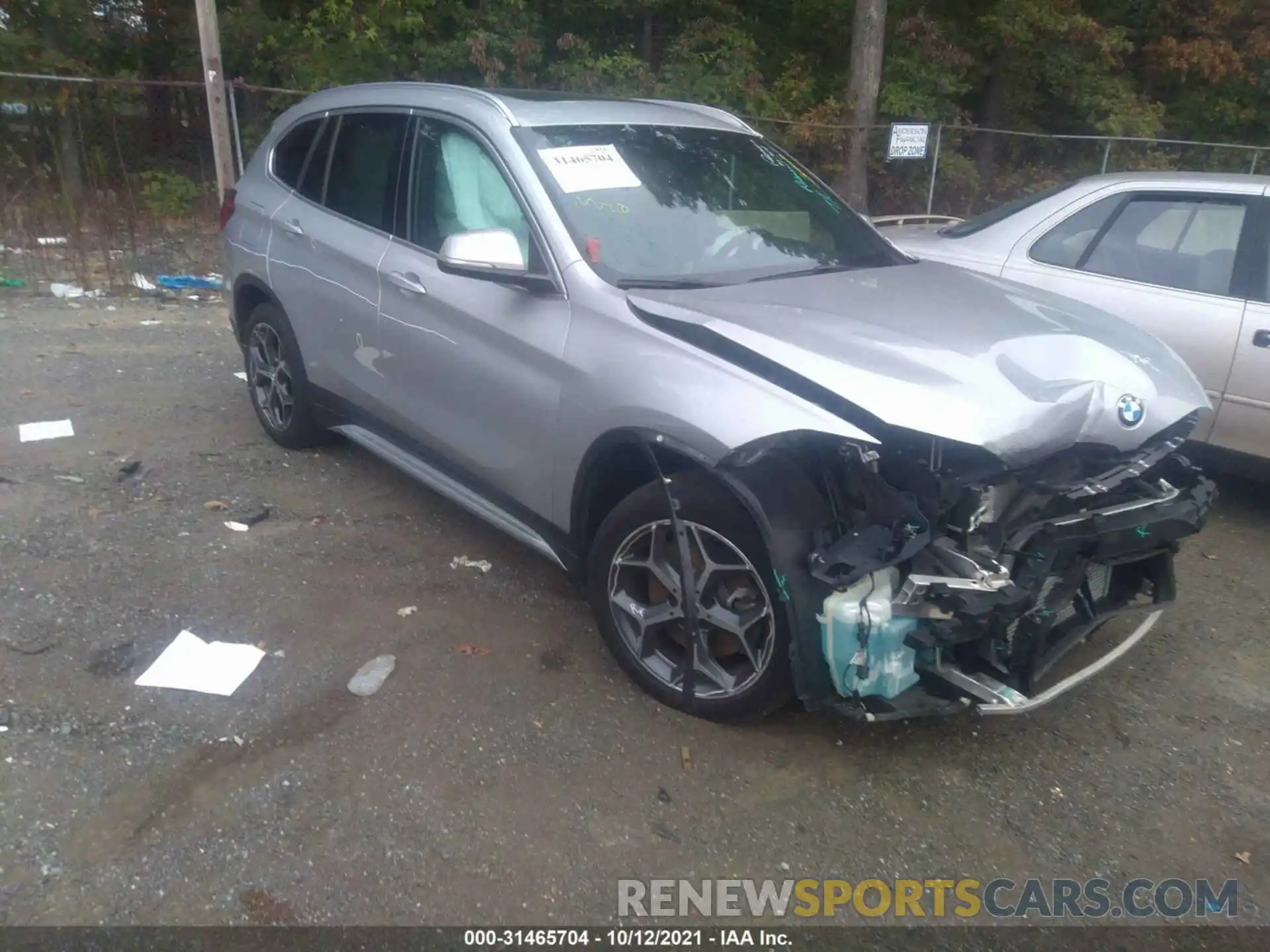 1 Photograph of a damaged car WBXHU7C52K3H45153 BMW X1 2019