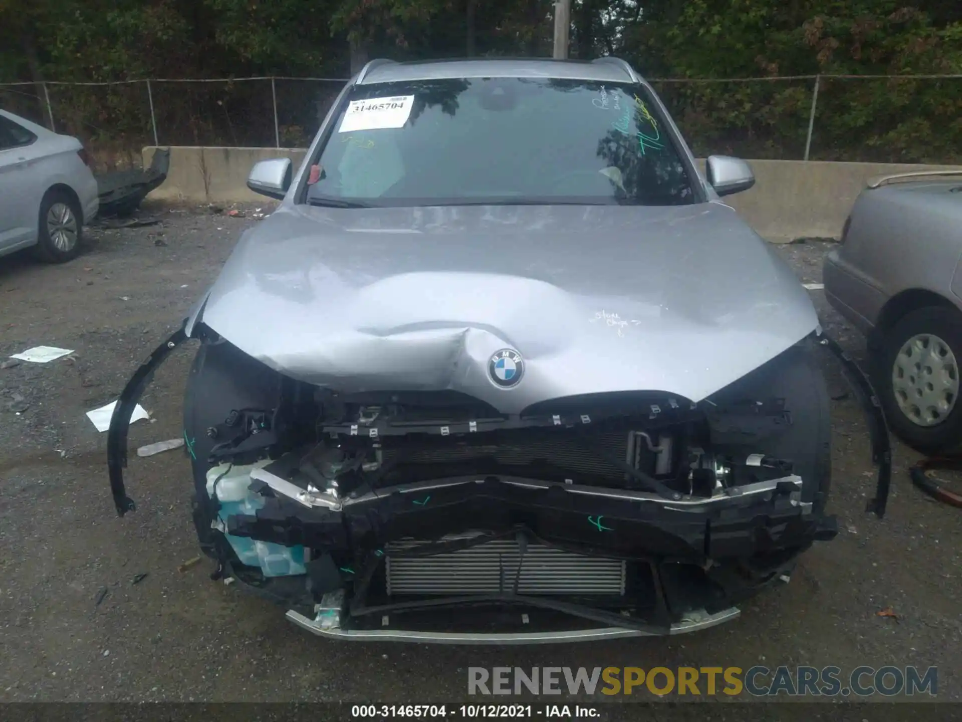 6 Photograph of a damaged car WBXHU7C52K3H45153 BMW X1 2019