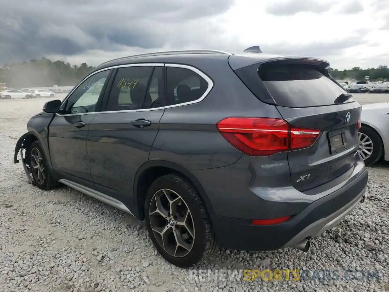 3 Photograph of a damaged car WBXHU7C52K3H45508 BMW X1 2019