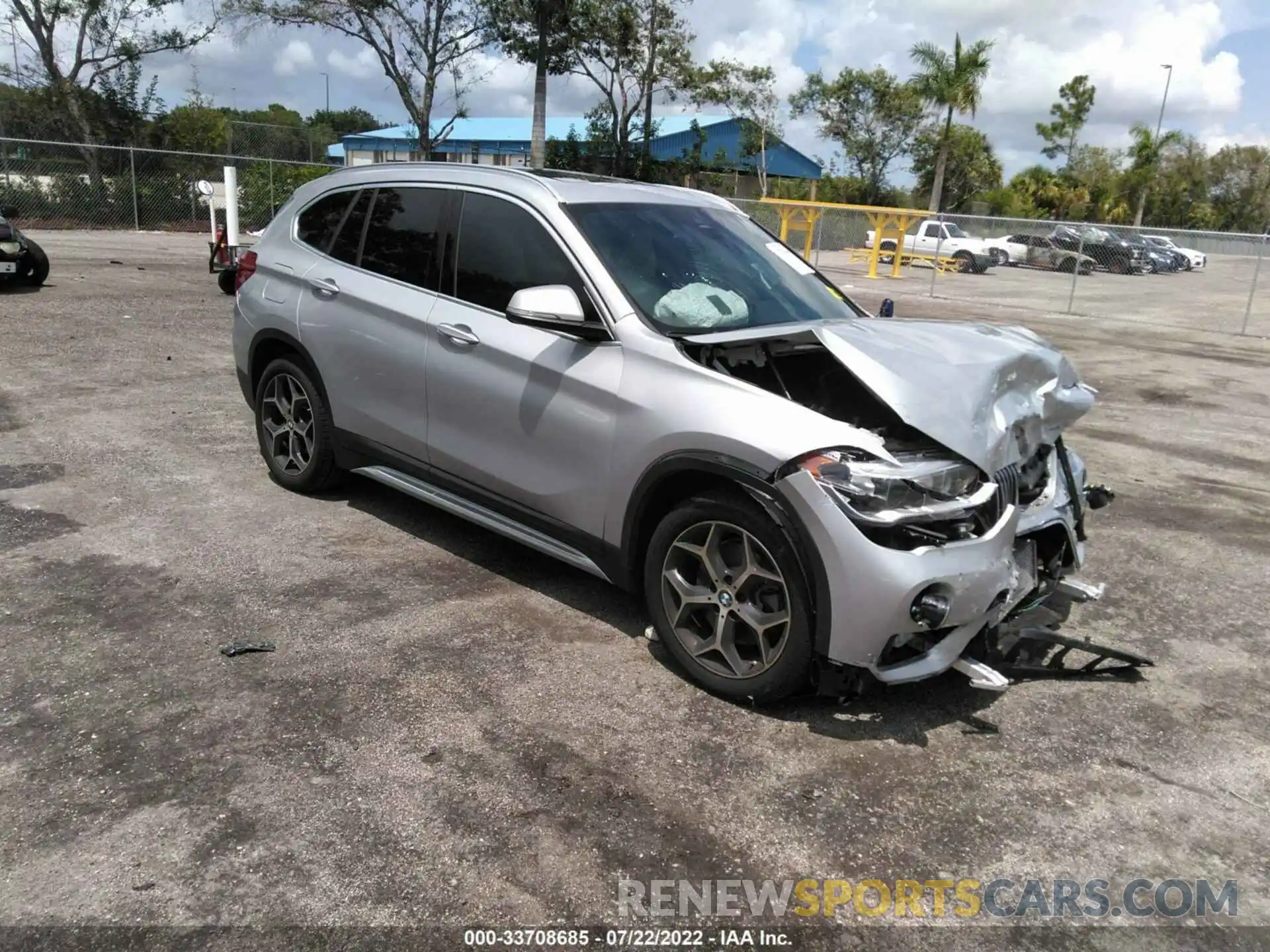 1 Photograph of a damaged car WBXHU7C52K5L11137 BMW X1 2019