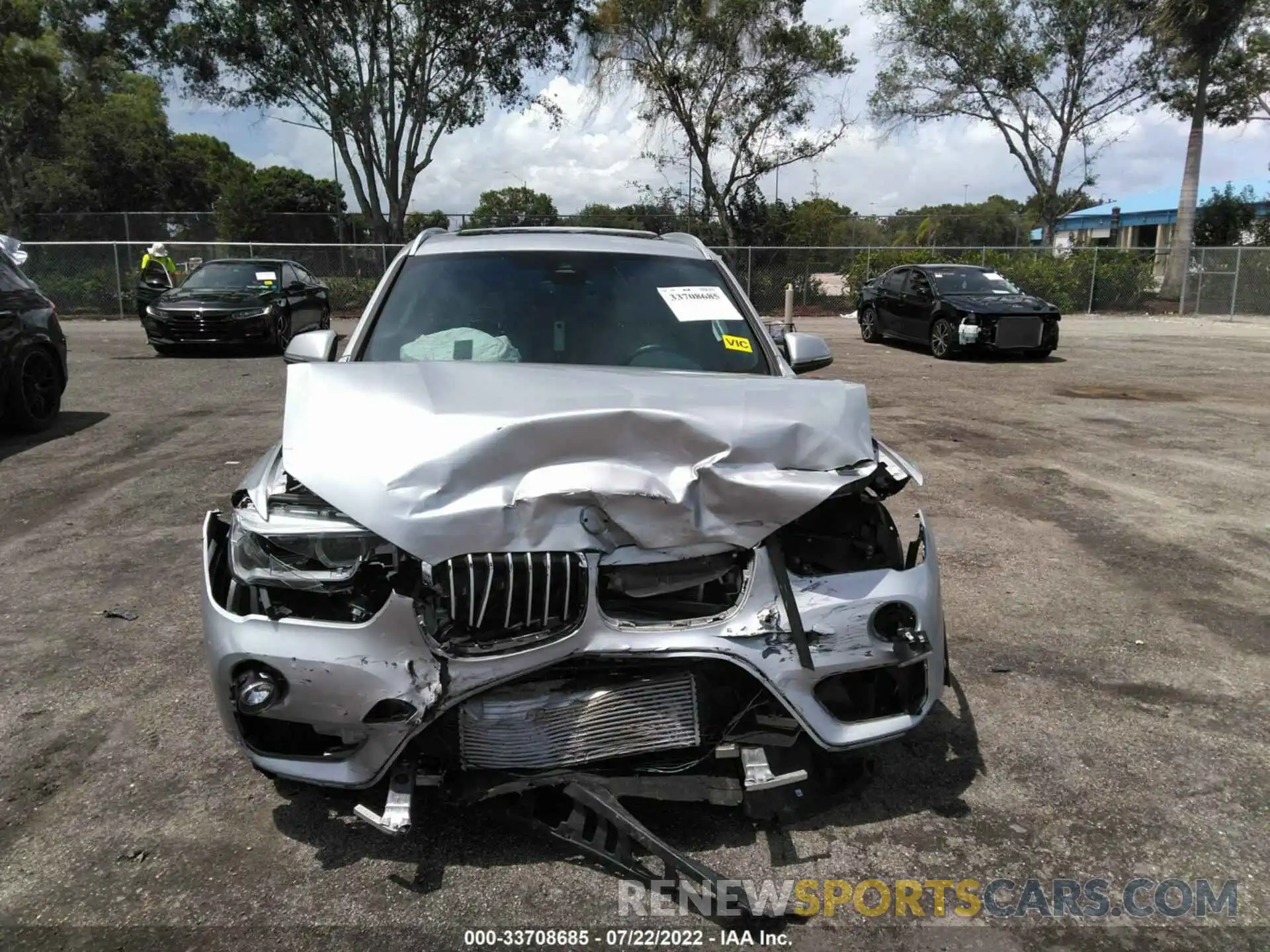 6 Photograph of a damaged car WBXHU7C52K5L11137 BMW X1 2019