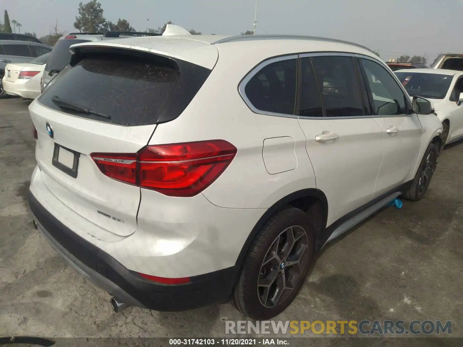 4 Photograph of a damaged car WBXHU7C52K5L11512 BMW X1 2019