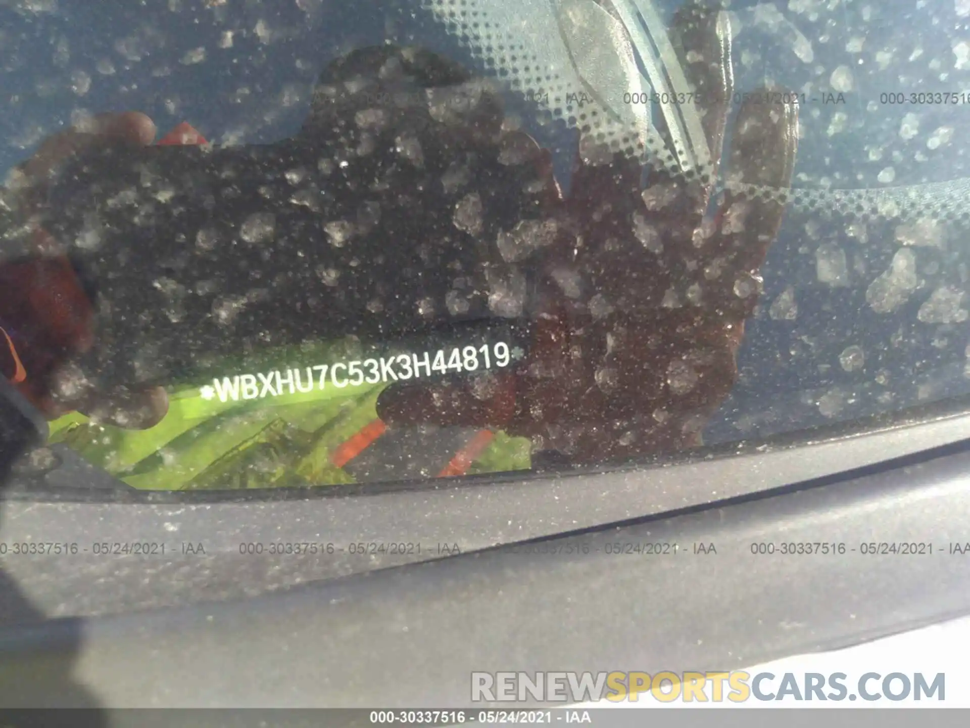 9 Photograph of a damaged car WBXHU7C53K3H44819 BMW X1 2019