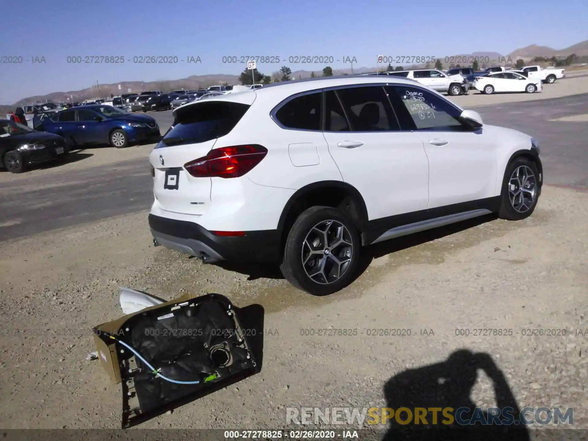 4 Photograph of a damaged car WBXHU7C53K3H46425 BMW X1 2019