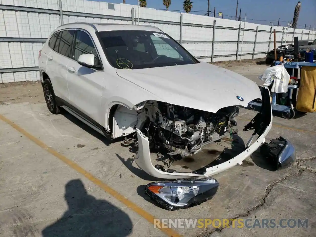 1 Photograph of a damaged car WBXHU7C53K3H46571 BMW X1 2019