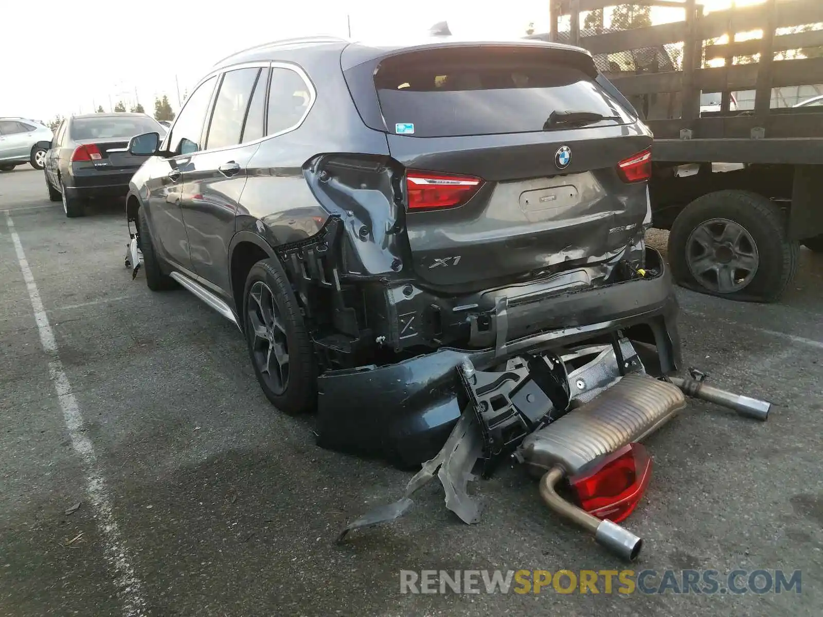 3 Photograph of a damaged car WBXHU7C53K5L11650 BMW X1 2019