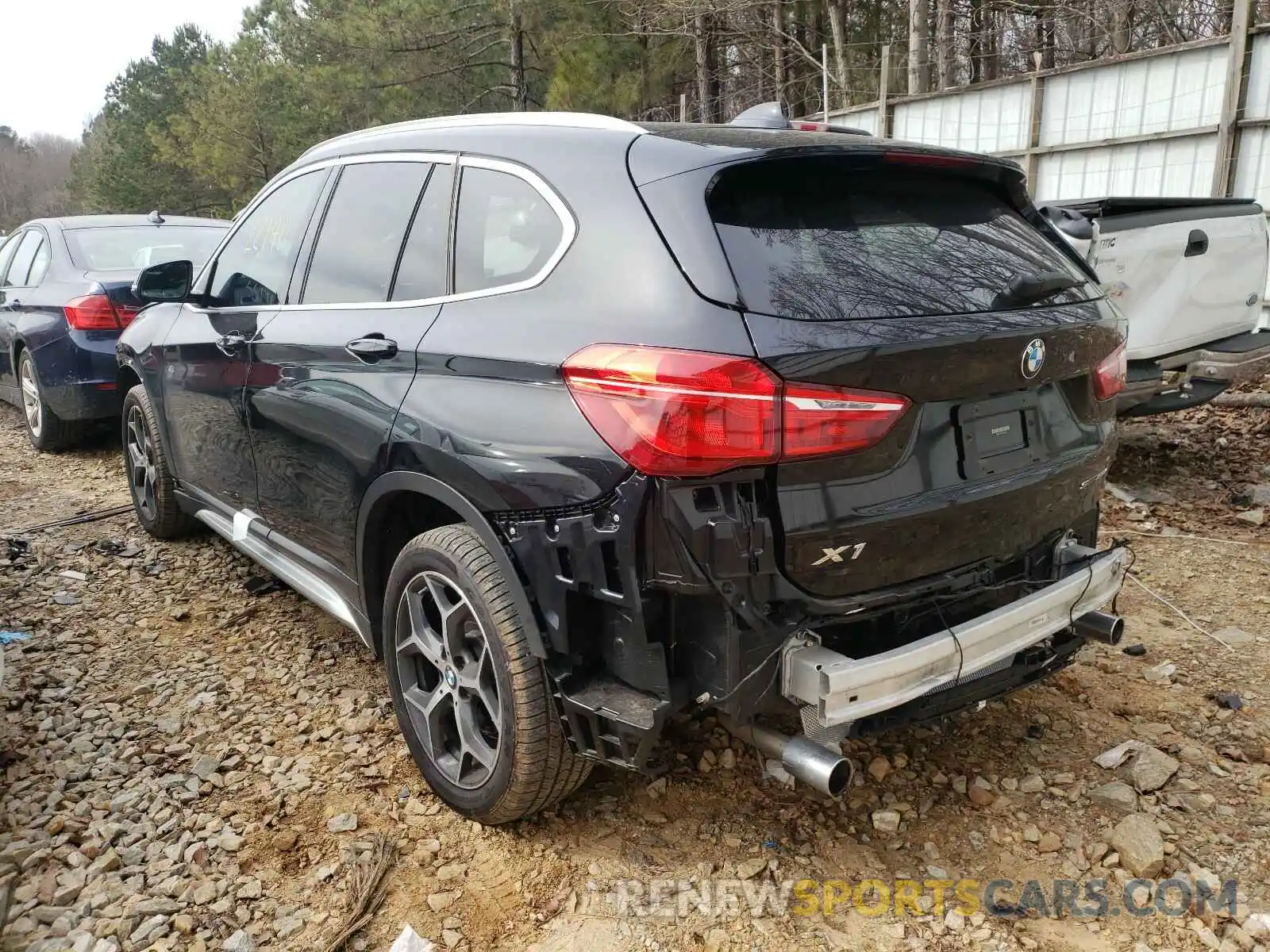 3 Photograph of a damaged car WBXHU7C54K3H45574 BMW X1 2019