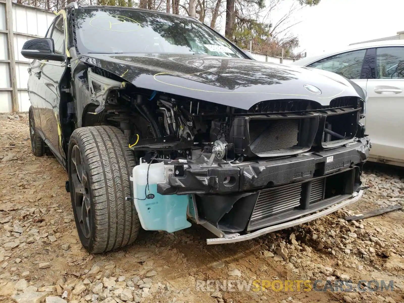 9 Photograph of a damaged car WBXHU7C54K3H45574 BMW X1 2019