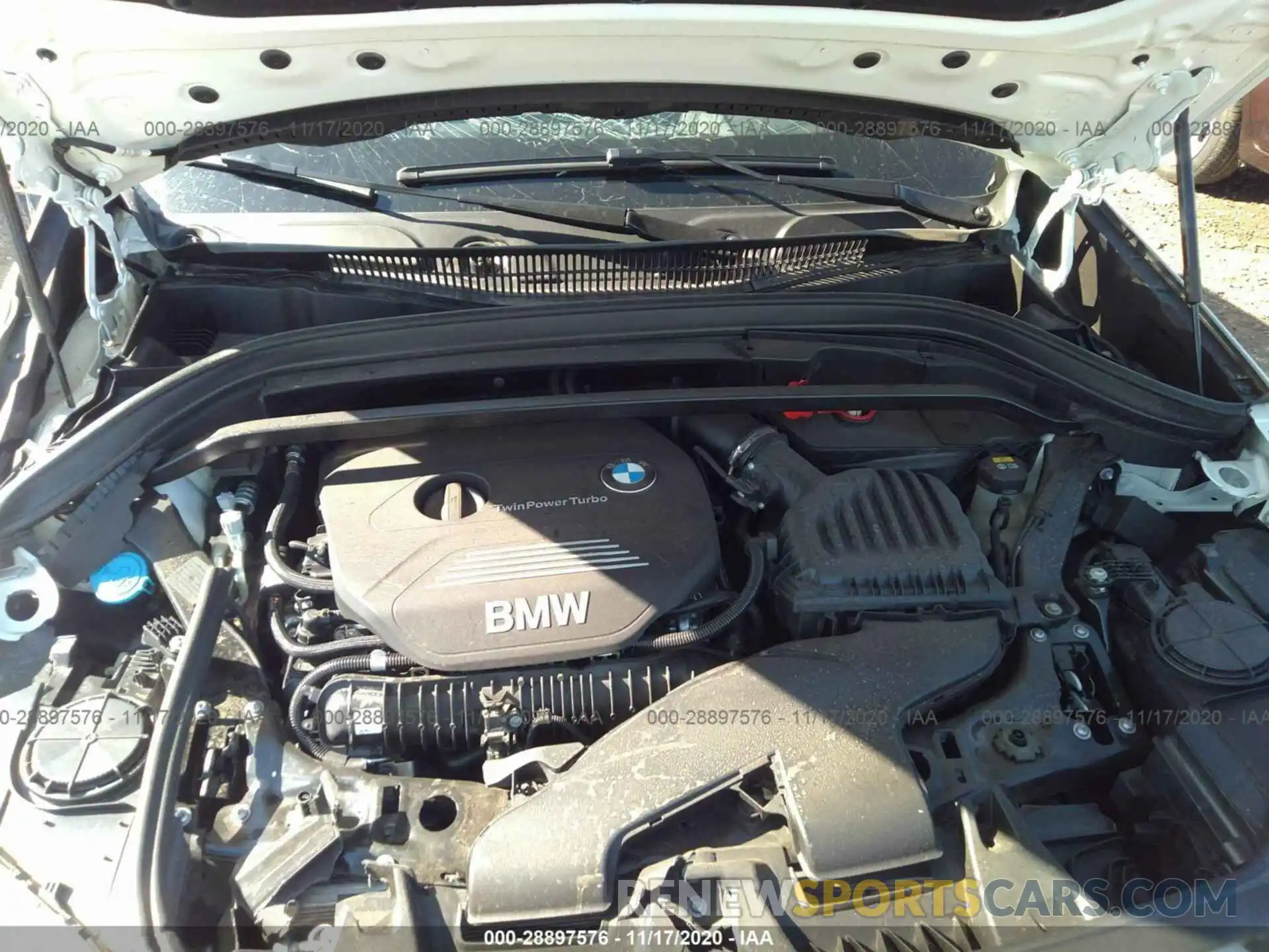 10 Фотография поврежденного автомобиля WBXHU7C54K5L09972 BMW X1 2019