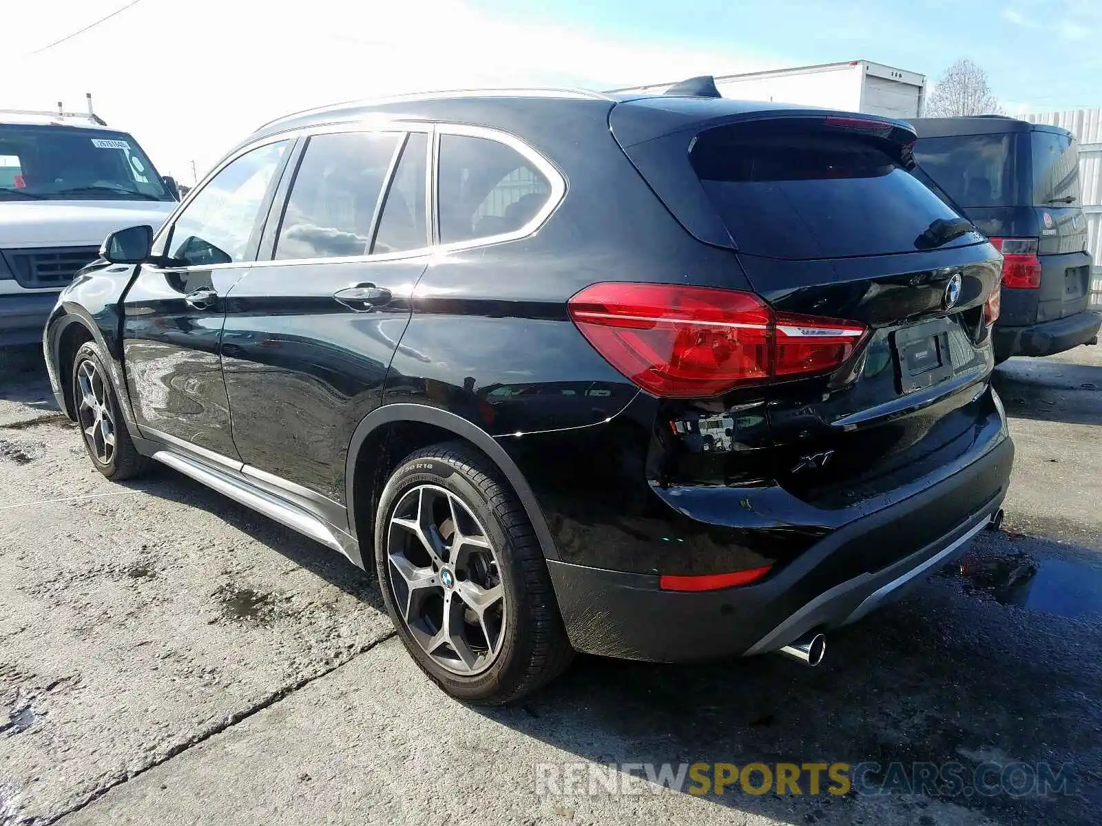 3 Photograph of a damaged car WBXHU7C54K5L10538 BMW X1 2019