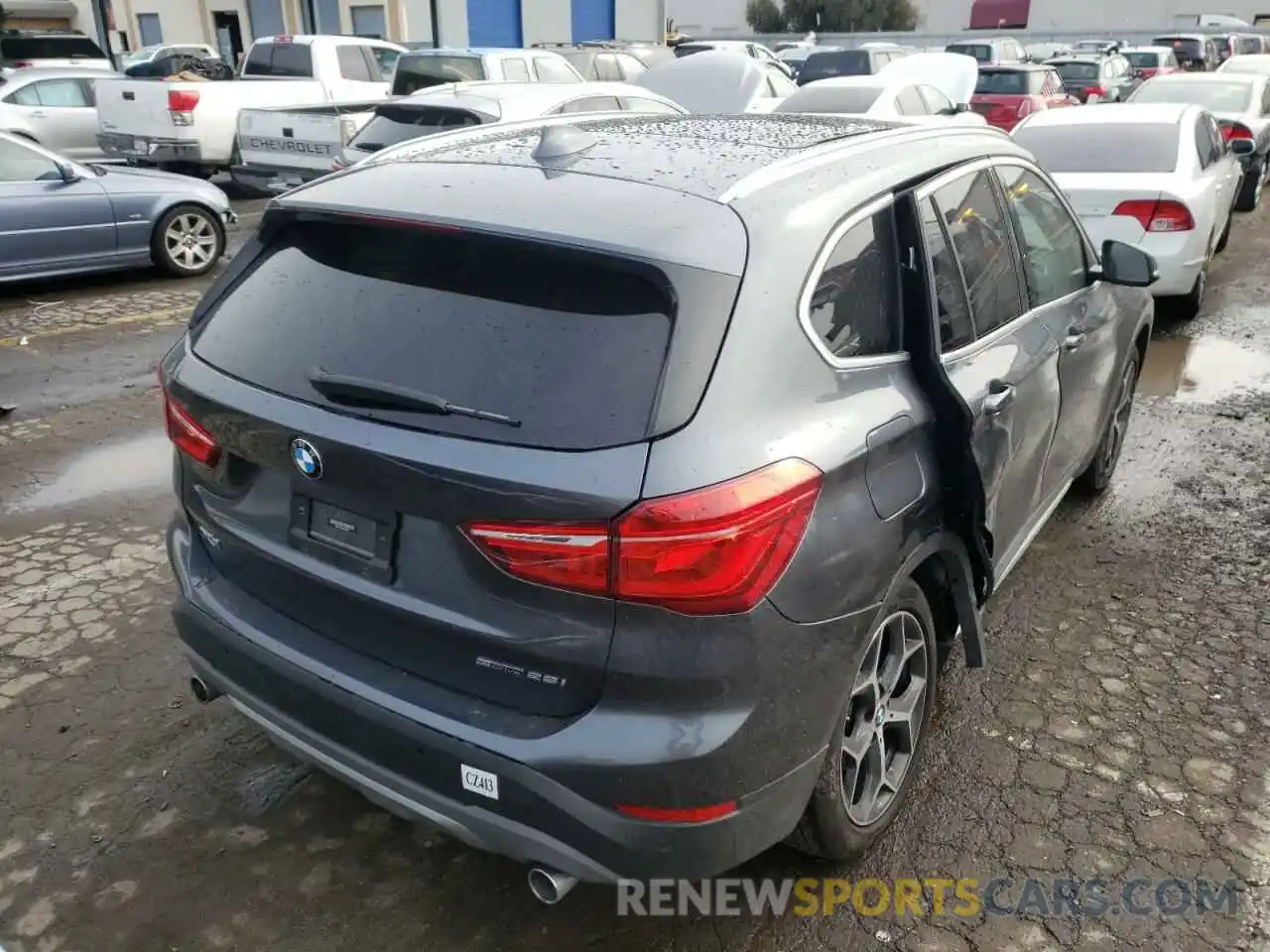 4 Photograph of a damaged car WBXHU7C54K5L92366 BMW X1 2019