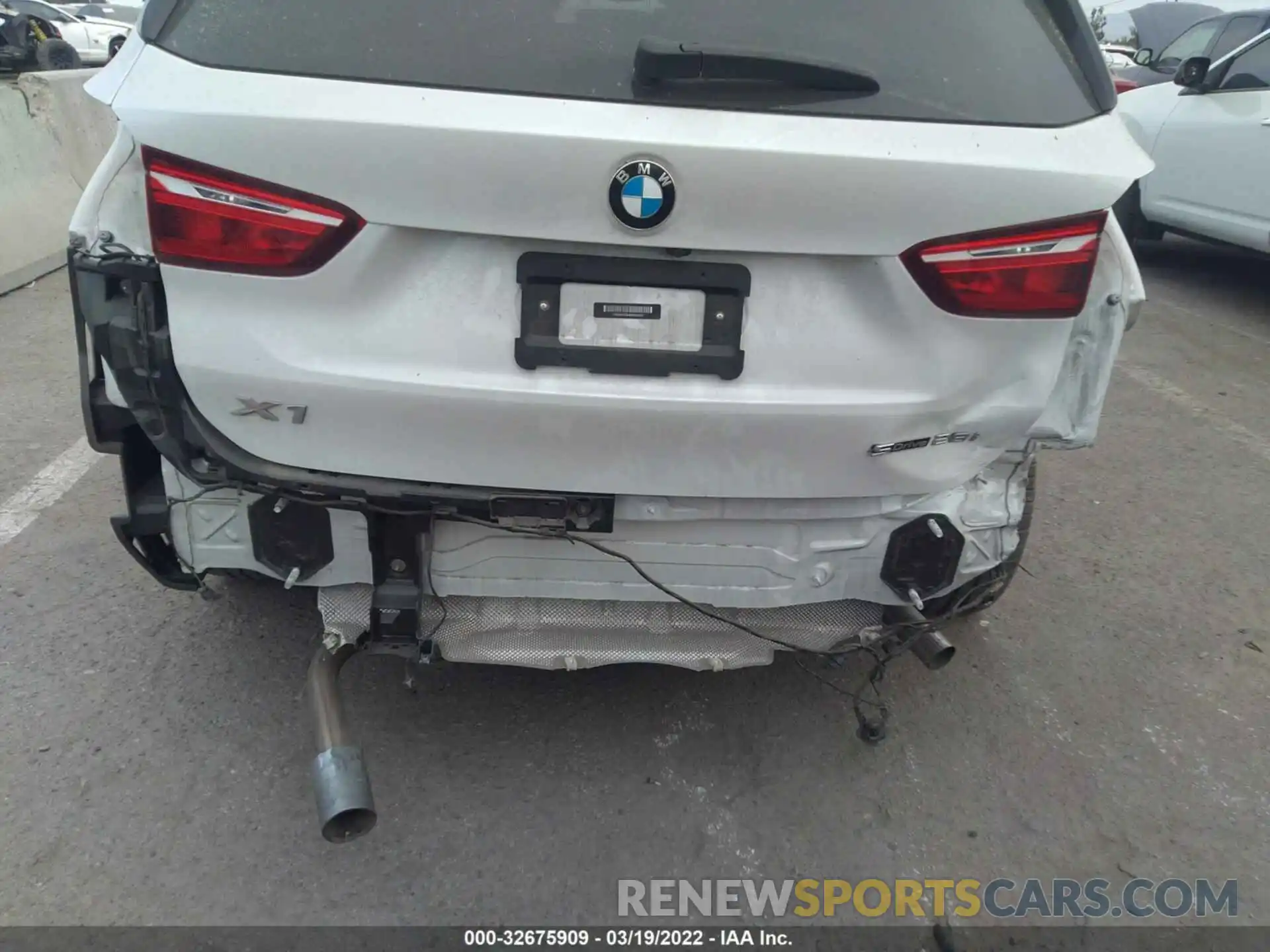 6 Photograph of a damaged car WBXHU7C54K5N02459 BMW X1 2019