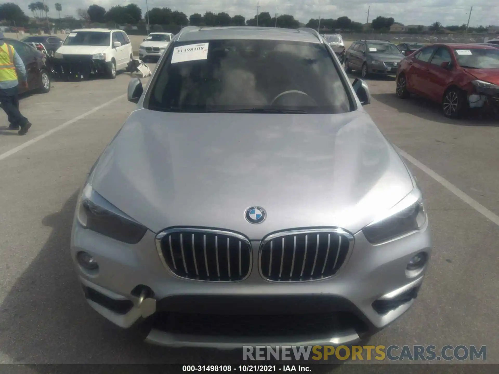 6 Photograph of a damaged car WBXHU7C55K3H44692 BMW X1 2019