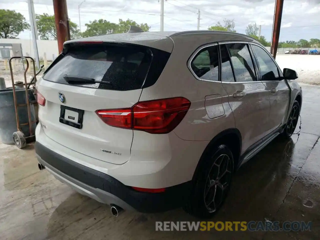 4 Photograph of a damaged car WBXHU7C55K5L10239 BMW X1 2019