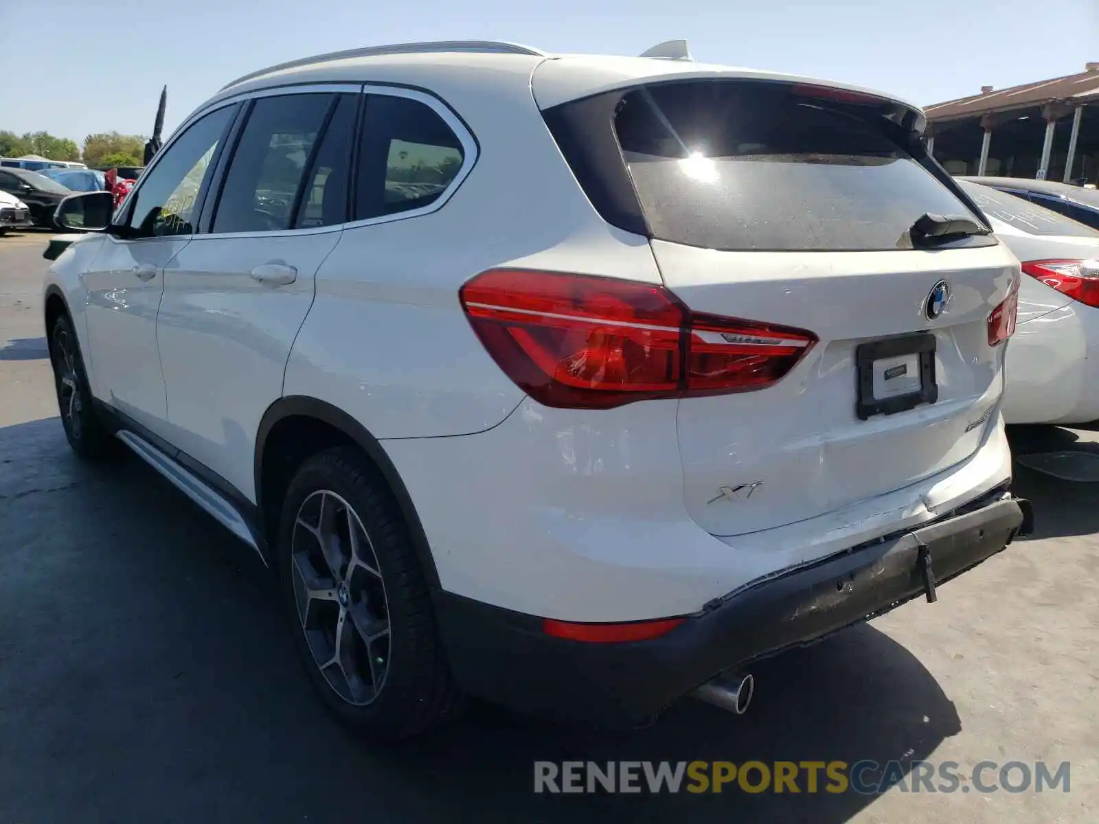 3 Photograph of a damaged car WBXHU7C55K5L10287 BMW X1 2019