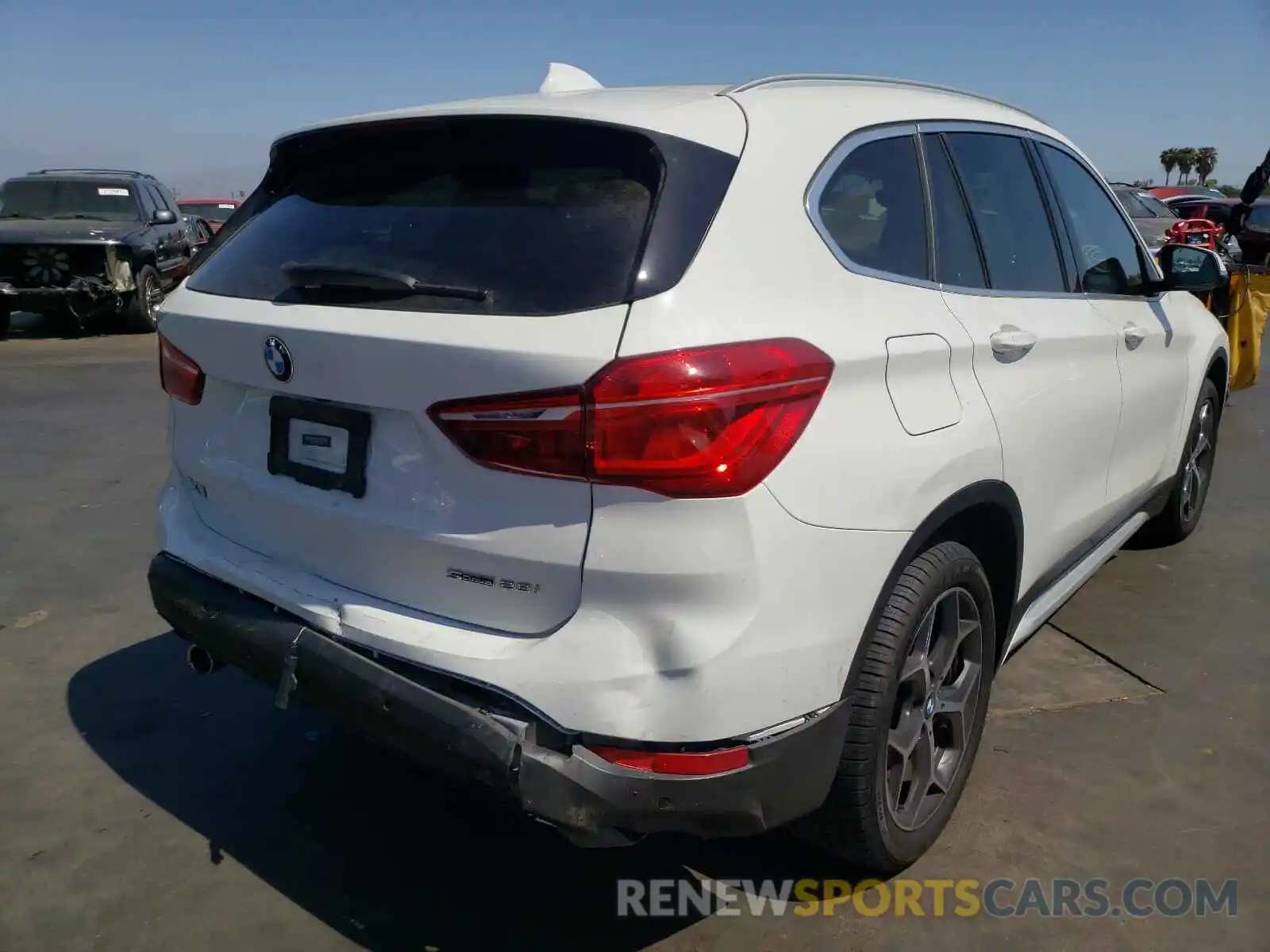 4 Фотография поврежденного автомобиля WBXHU7C55K5L10287 BMW X1 2019