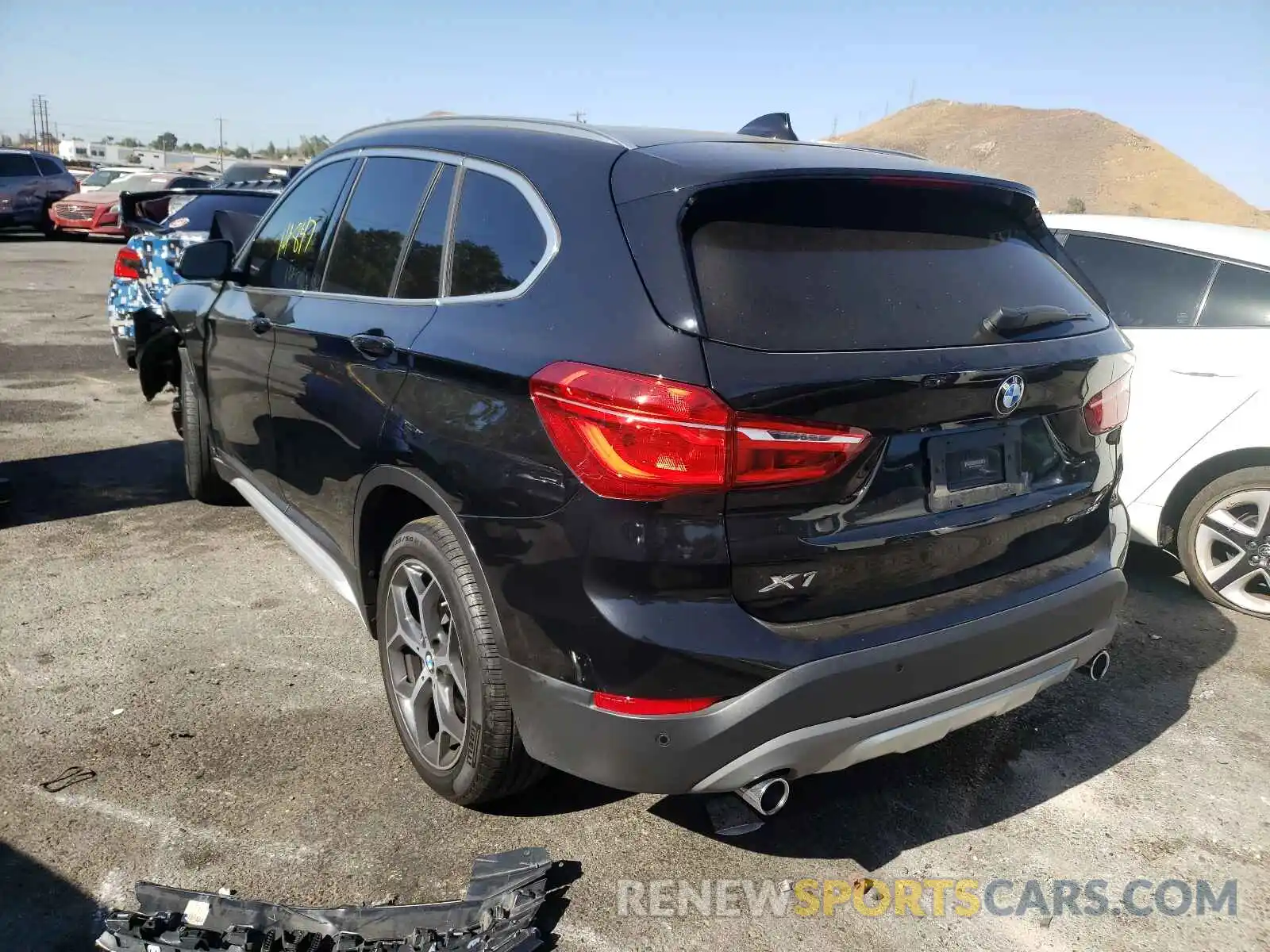 3 Photograph of a damaged car WBXHU7C55K5L11696 BMW X1 2019