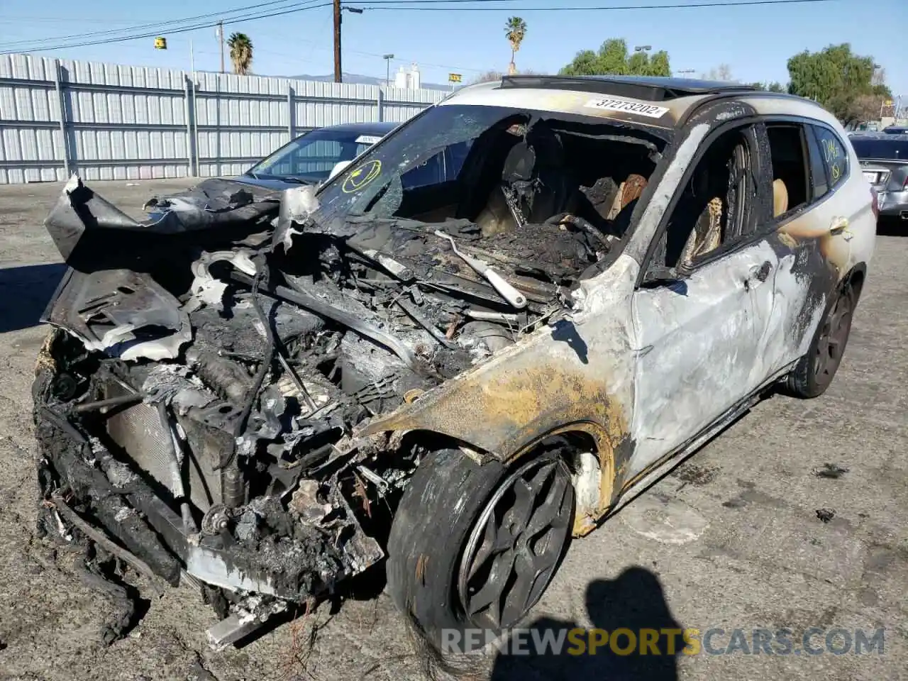 2 Photograph of a damaged car WBXHU7C56K3H44474 BMW X1 2019