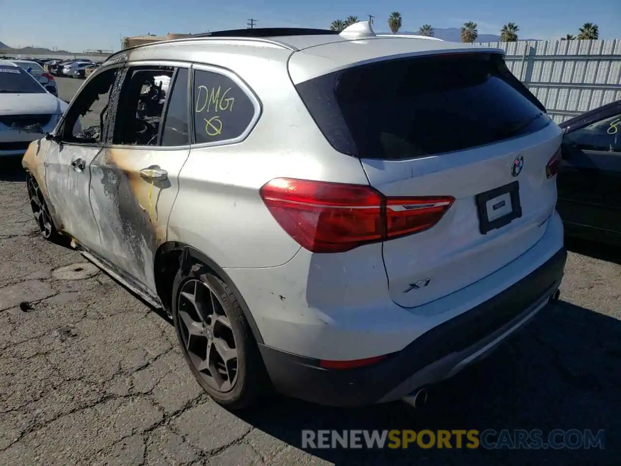 3 Photograph of a damaged car WBXHU7C56K3H44474 BMW X1 2019