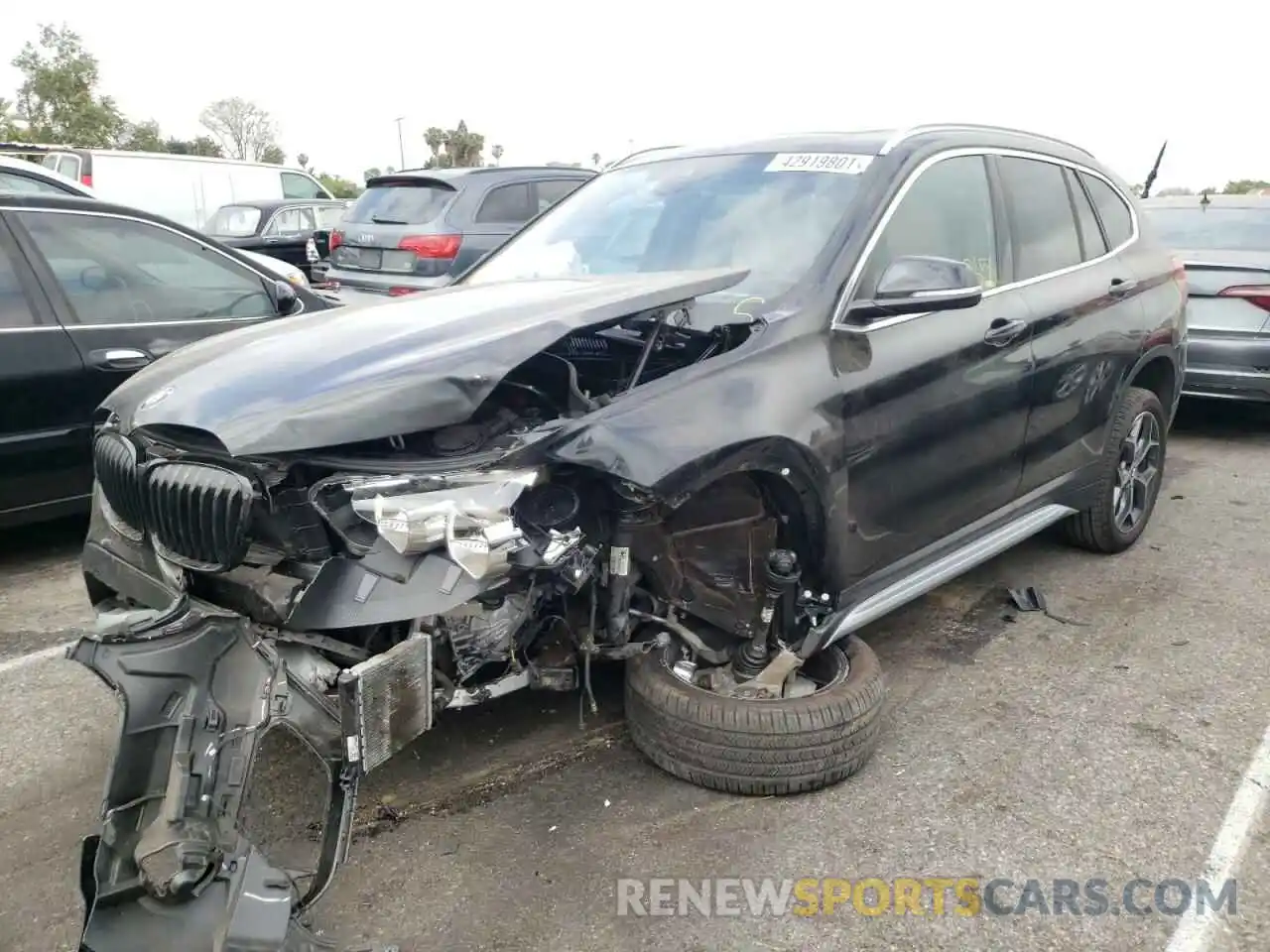 2 Photograph of a damaged car WBXHU7C56K3H46211 BMW X1 2019