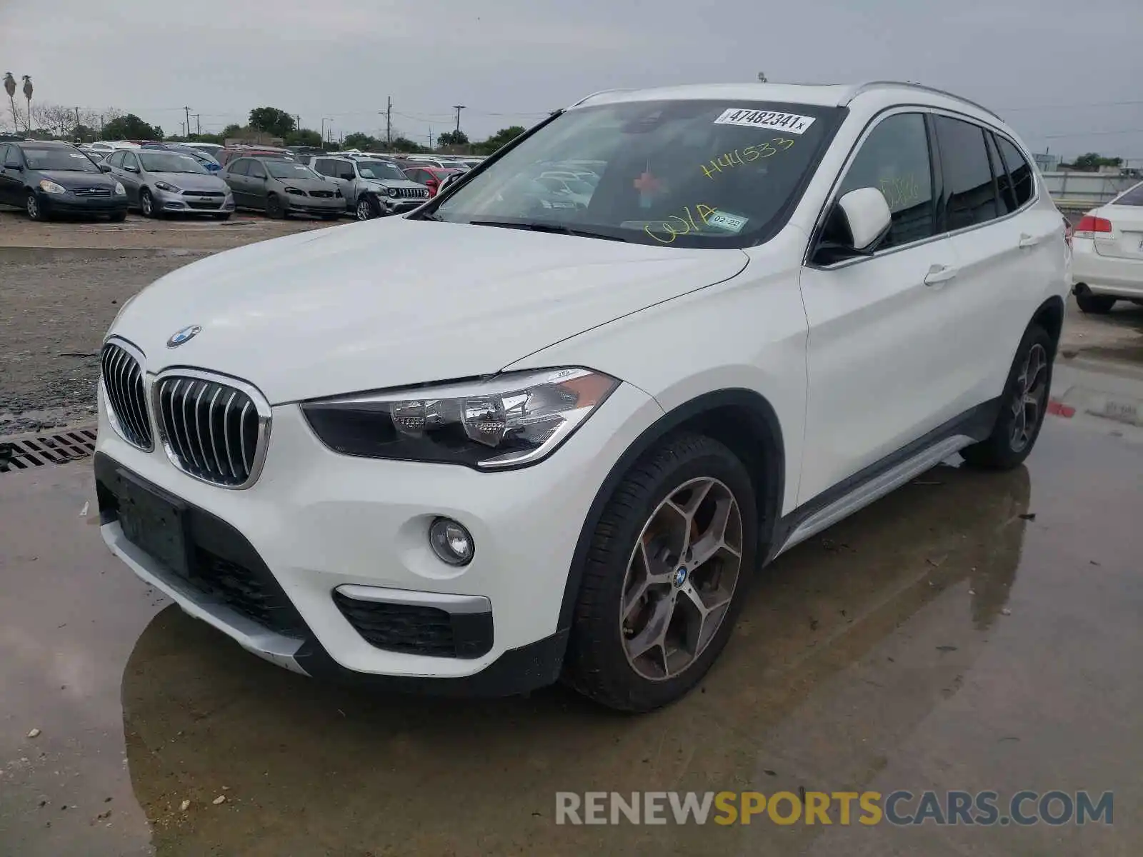 2 Photograph of a damaged car WBXHU7C57K3H44533 BMW X1 2019