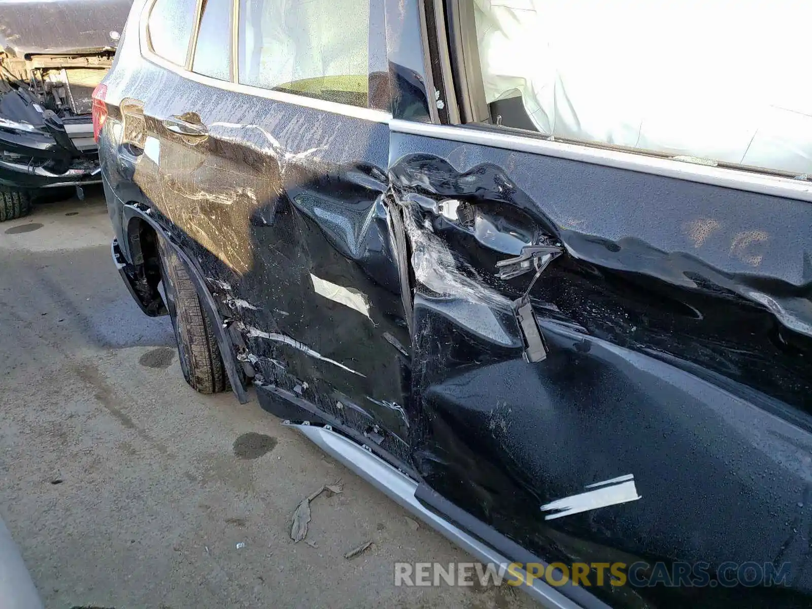 9 Photograph of a damaged car WBXHU7C57K3H45990 BMW X1 2019