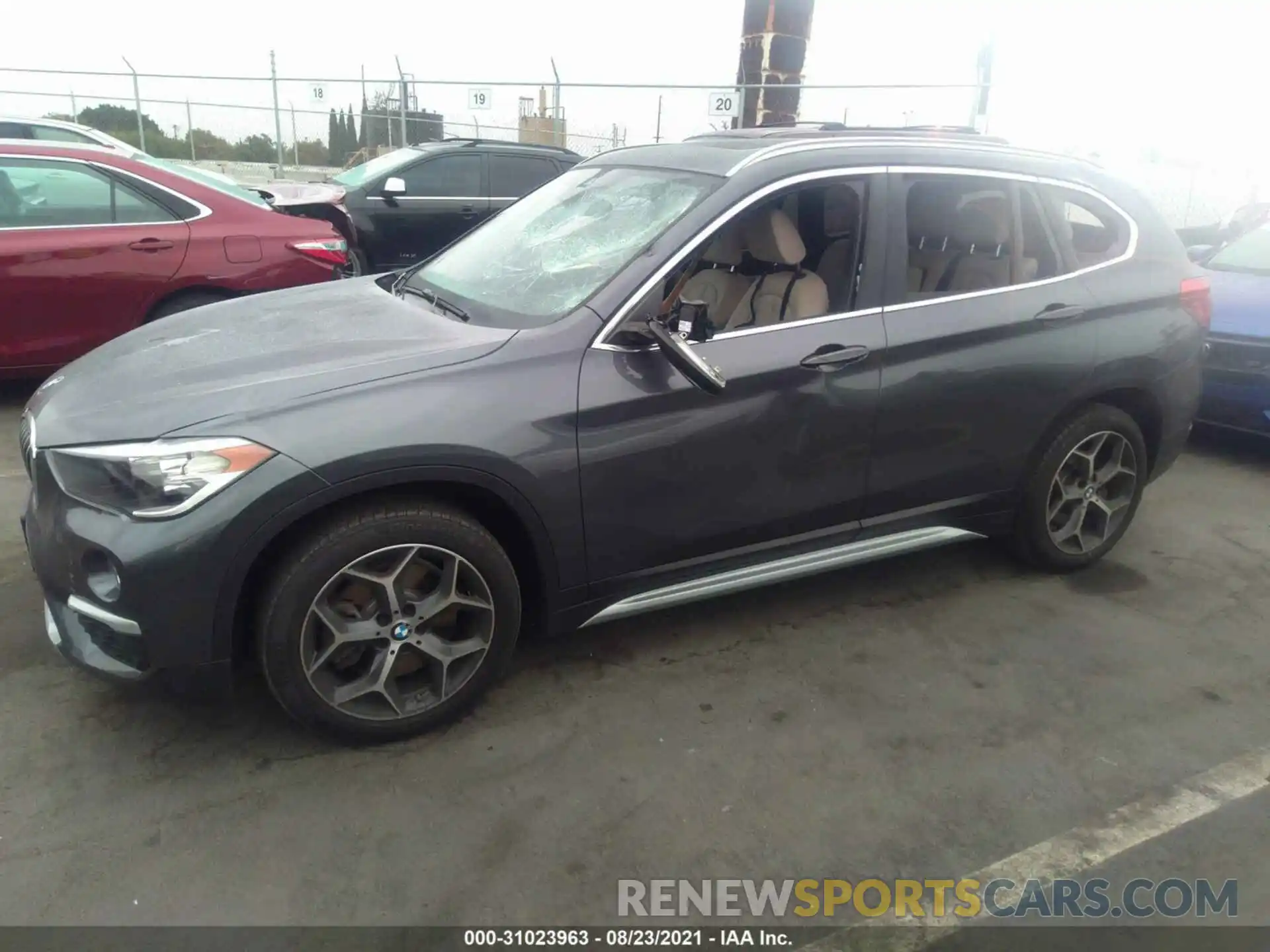 2 Photograph of a damaged car WBXHU7C57K3H46072 BMW X1 2019