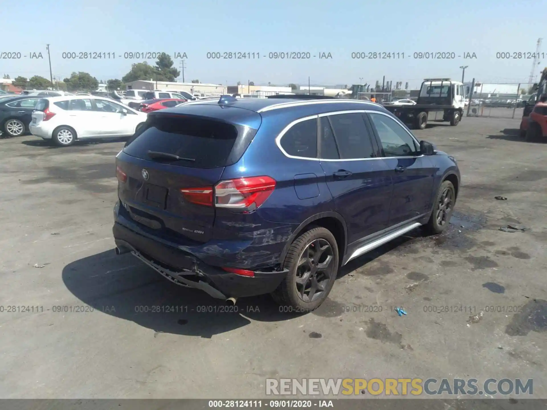 4 Фотография поврежденного автомобиля WBXHU7C57K5L10274 BMW X1 2019