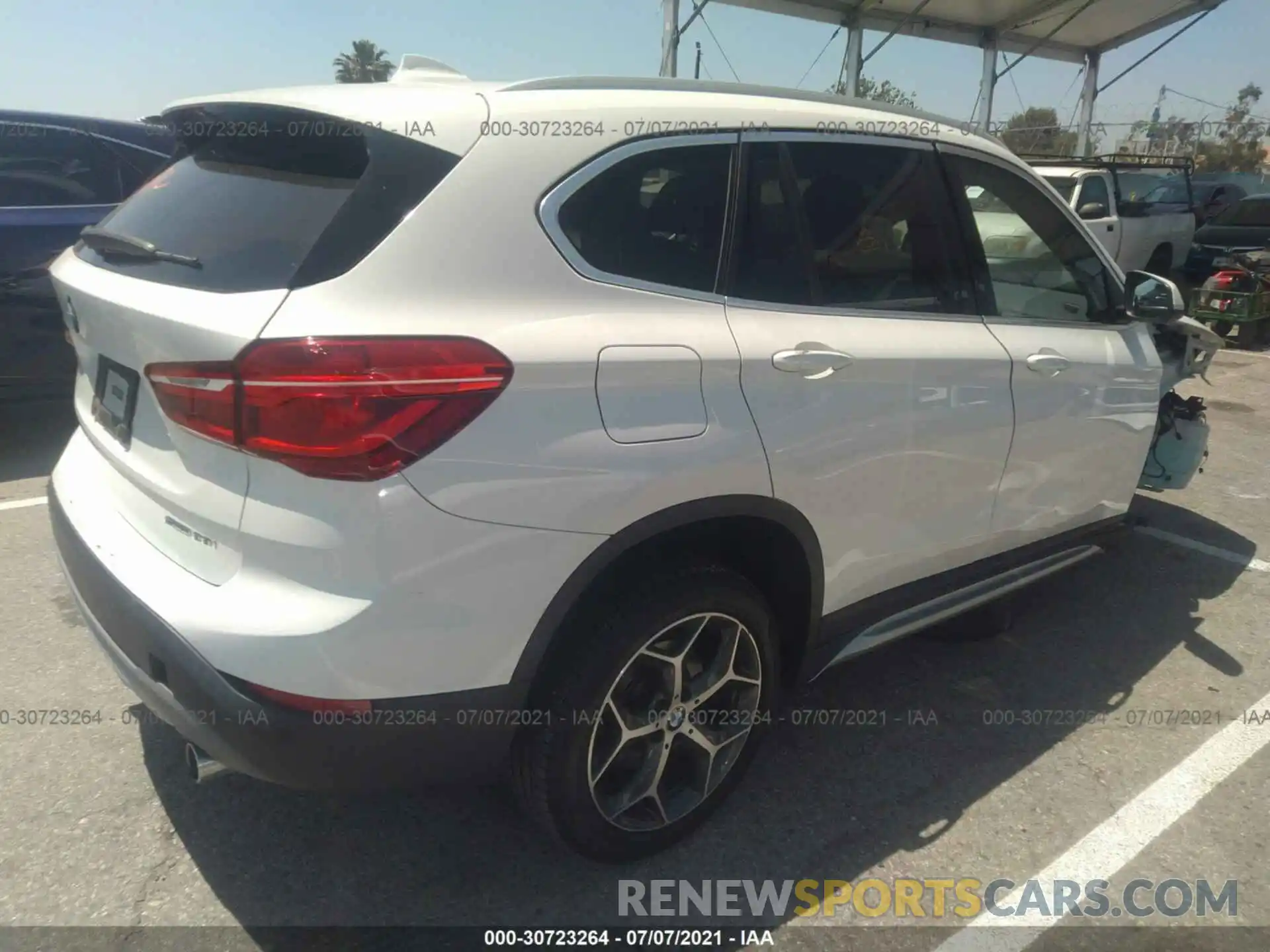 4 Photograph of a damaged car WBXHU7C57K5L10601 BMW X1 2019