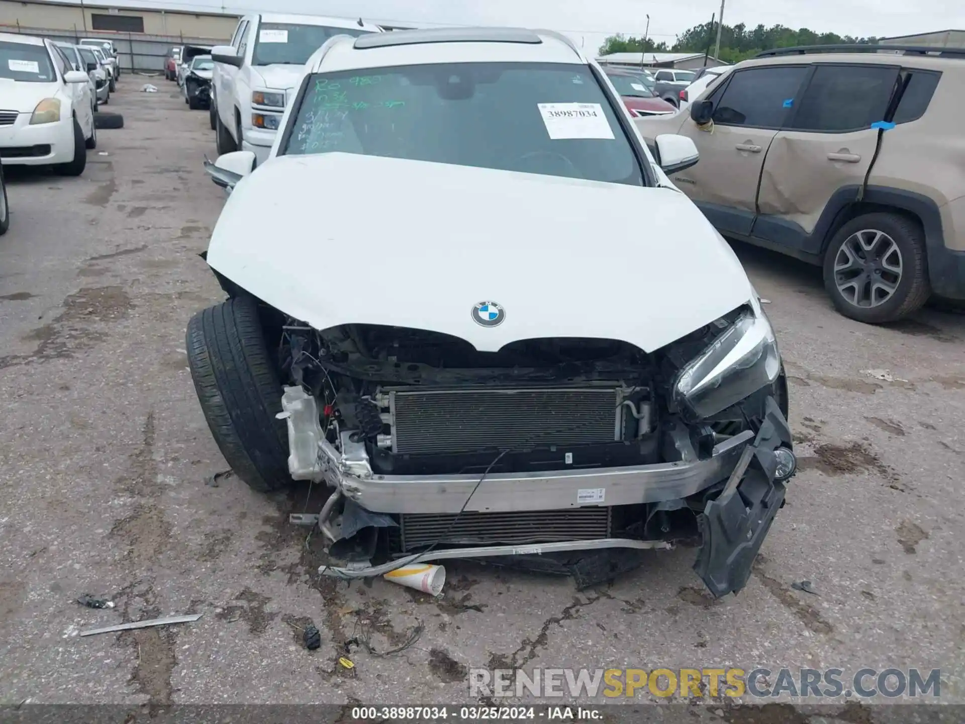 6 Photograph of a damaged car WBXHU7C57K5L10789 BMW X1 2019