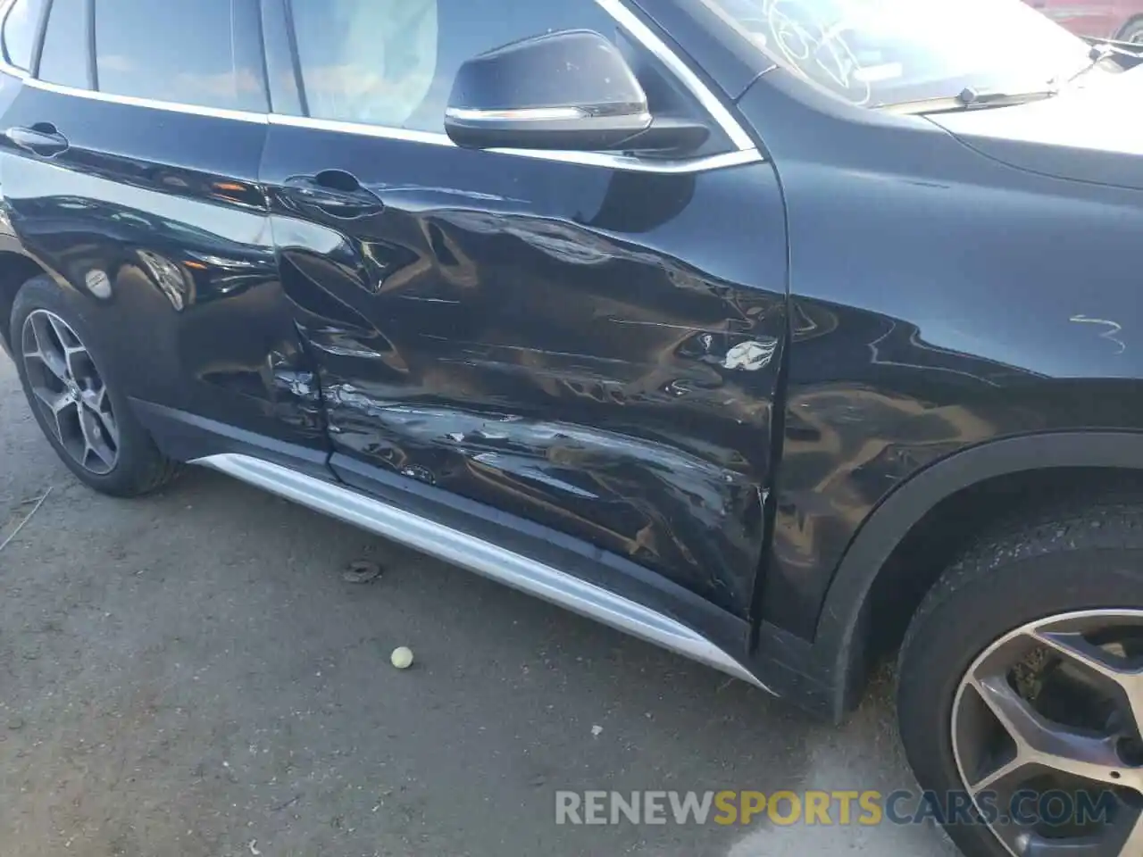 9 Photograph of a damaged car WBXHU7C58K3H45559 BMW X1 2019