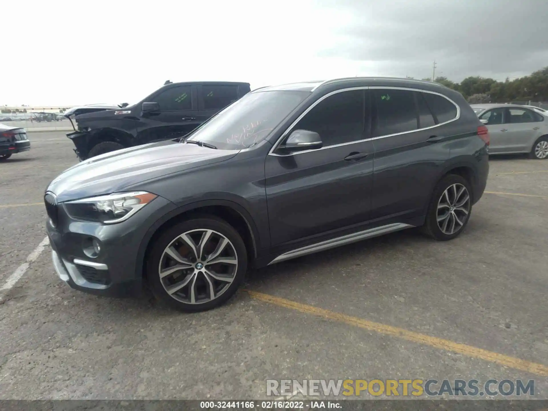 2 Photograph of a damaged car WBXHU7C58K5L10753 BMW X1 2019