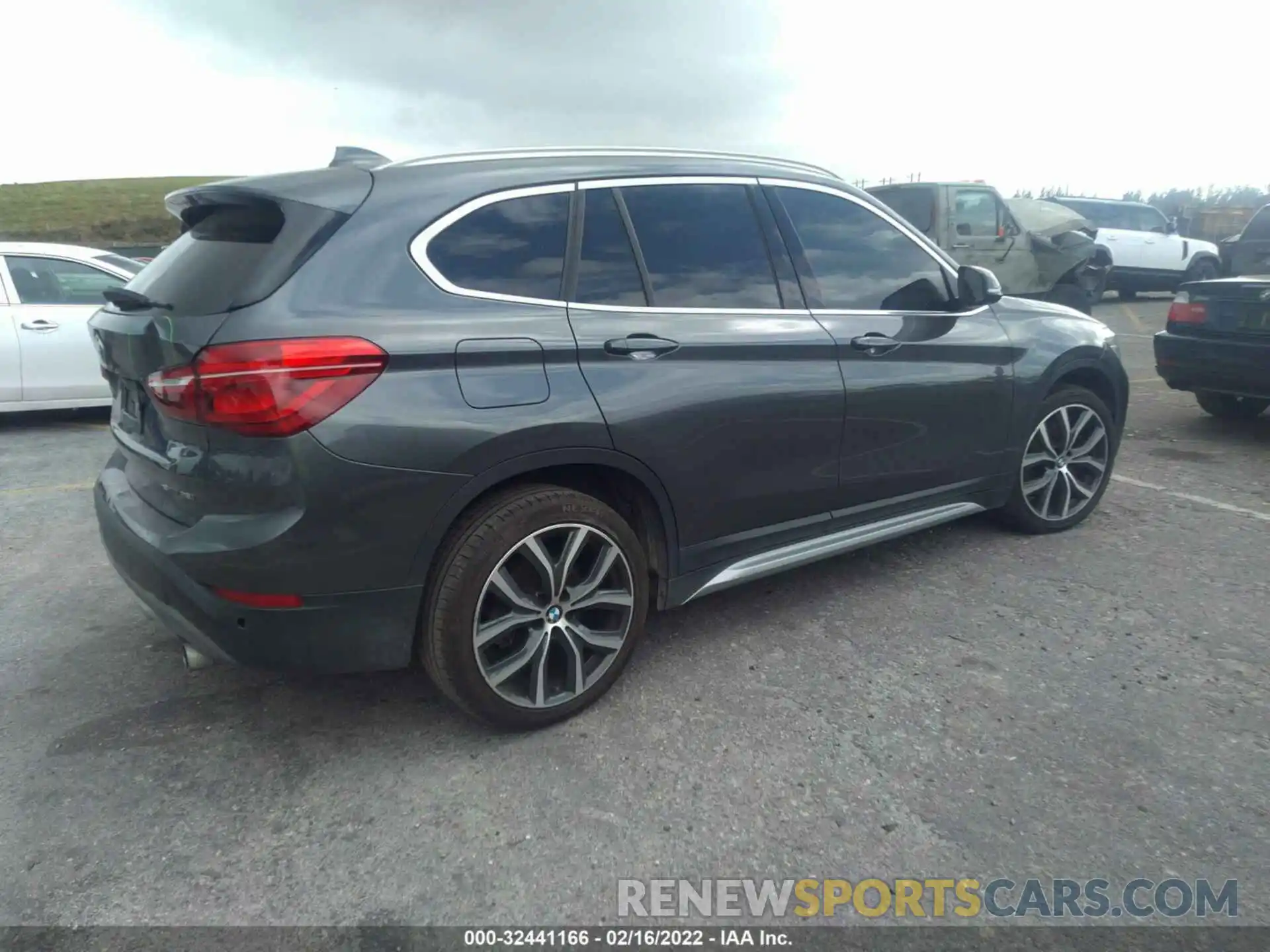 4 Photograph of a damaged car WBXHU7C58K5L10753 BMW X1 2019