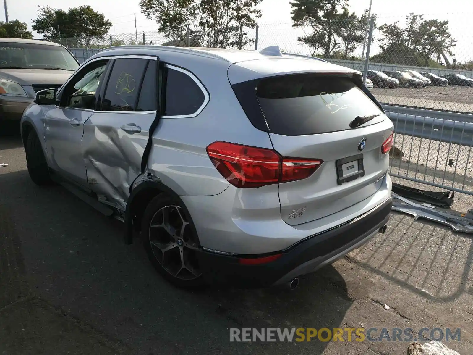 3 Photograph of a damaged car WBXHU7C58K5L11353 BMW X1 2019