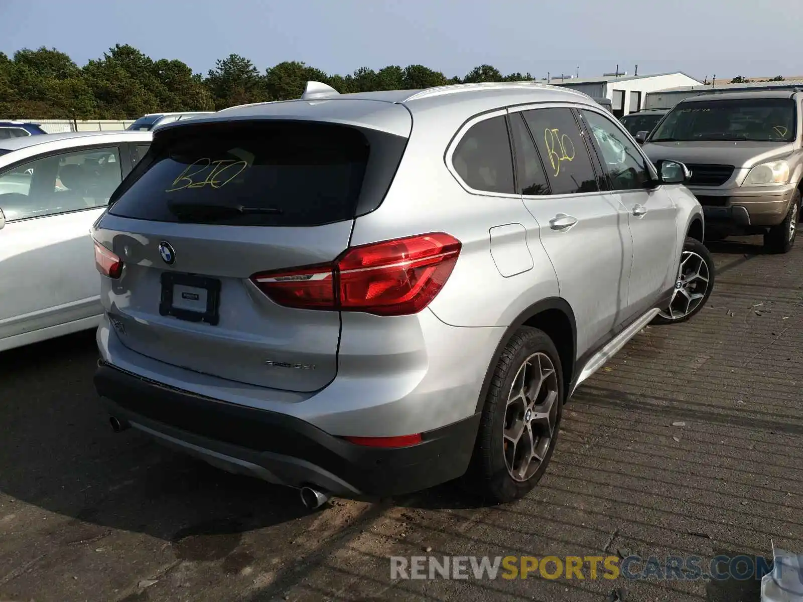 4 Photograph of a damaged car WBXHU7C58K5L11353 BMW X1 2019