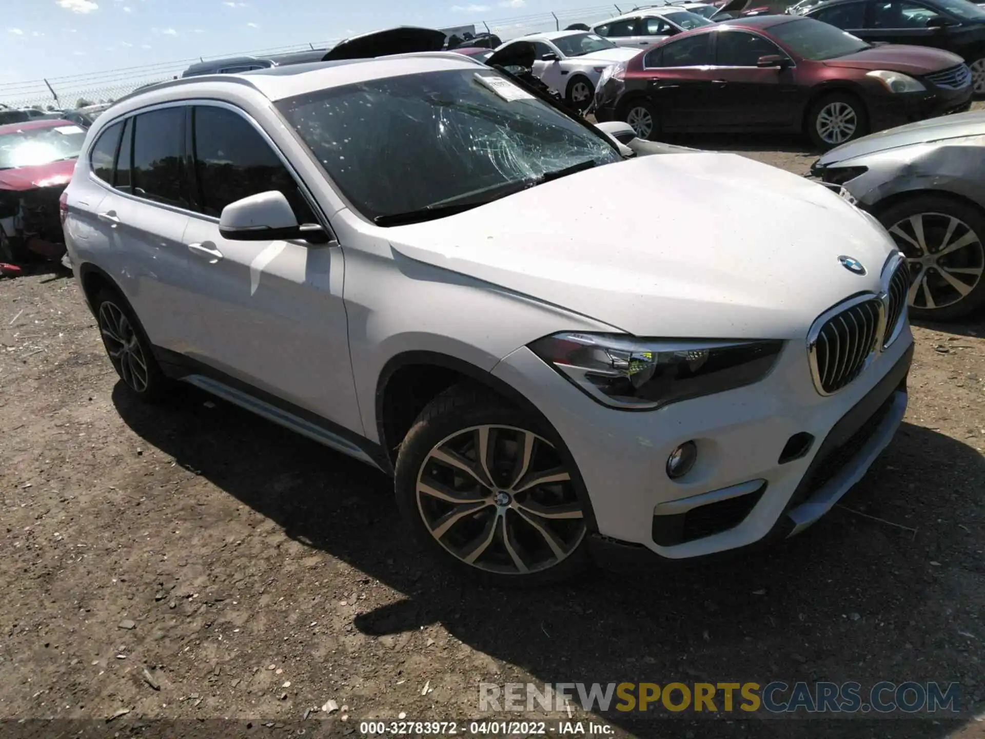 1 Фотография поврежденного автомобиля WBXHU7C58K5L12017 BMW X1 2019