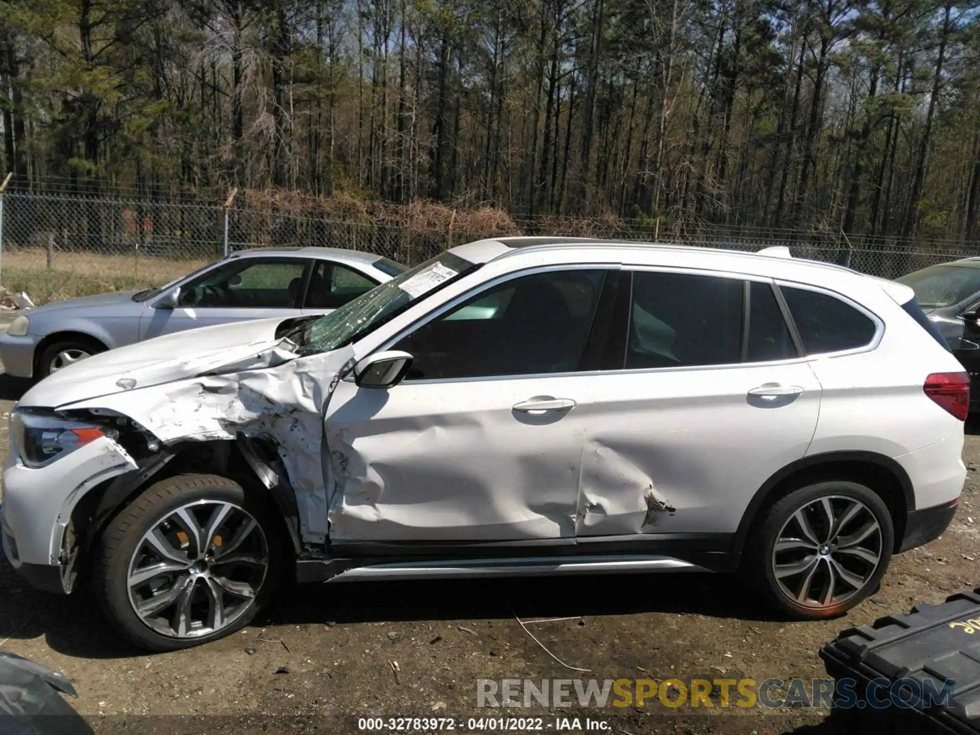 6 Photograph of a damaged car WBXHU7C58K5L12017 BMW X1 2019