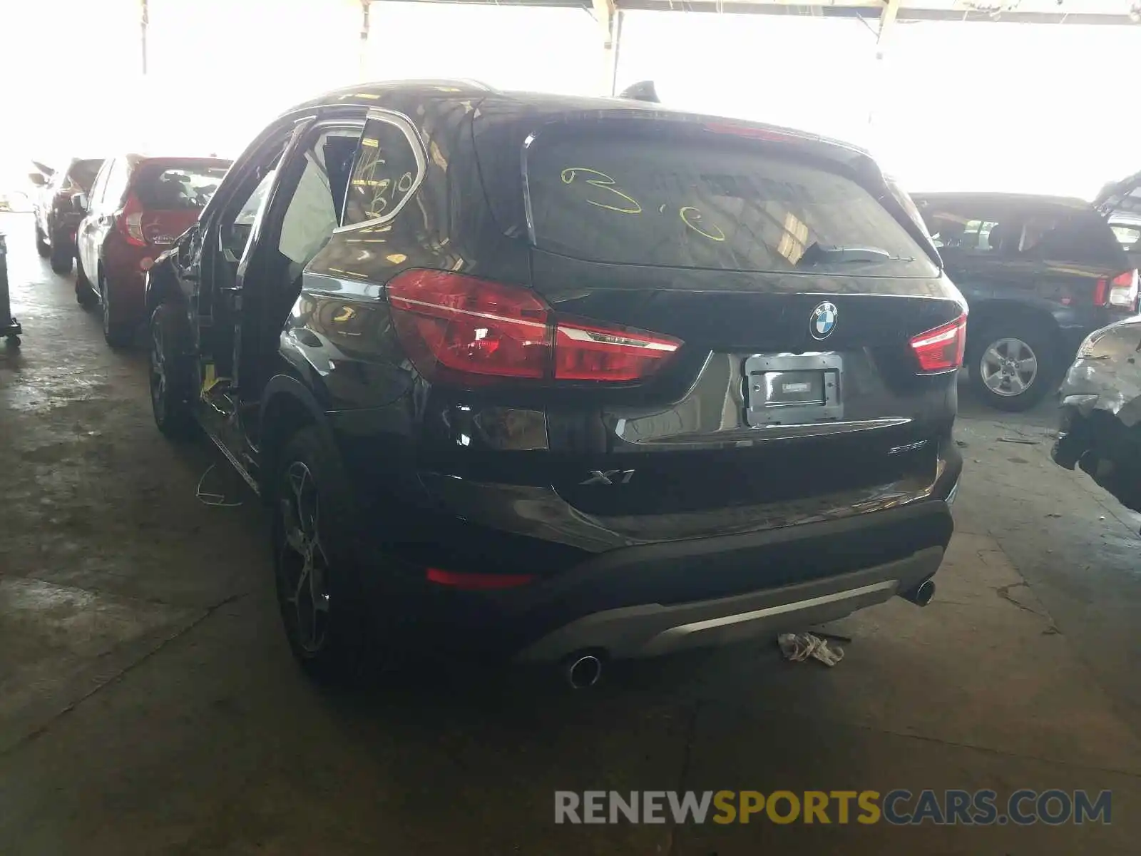 3 Photograph of a damaged car WBXHU7C58K5L12194 BMW X1 2019