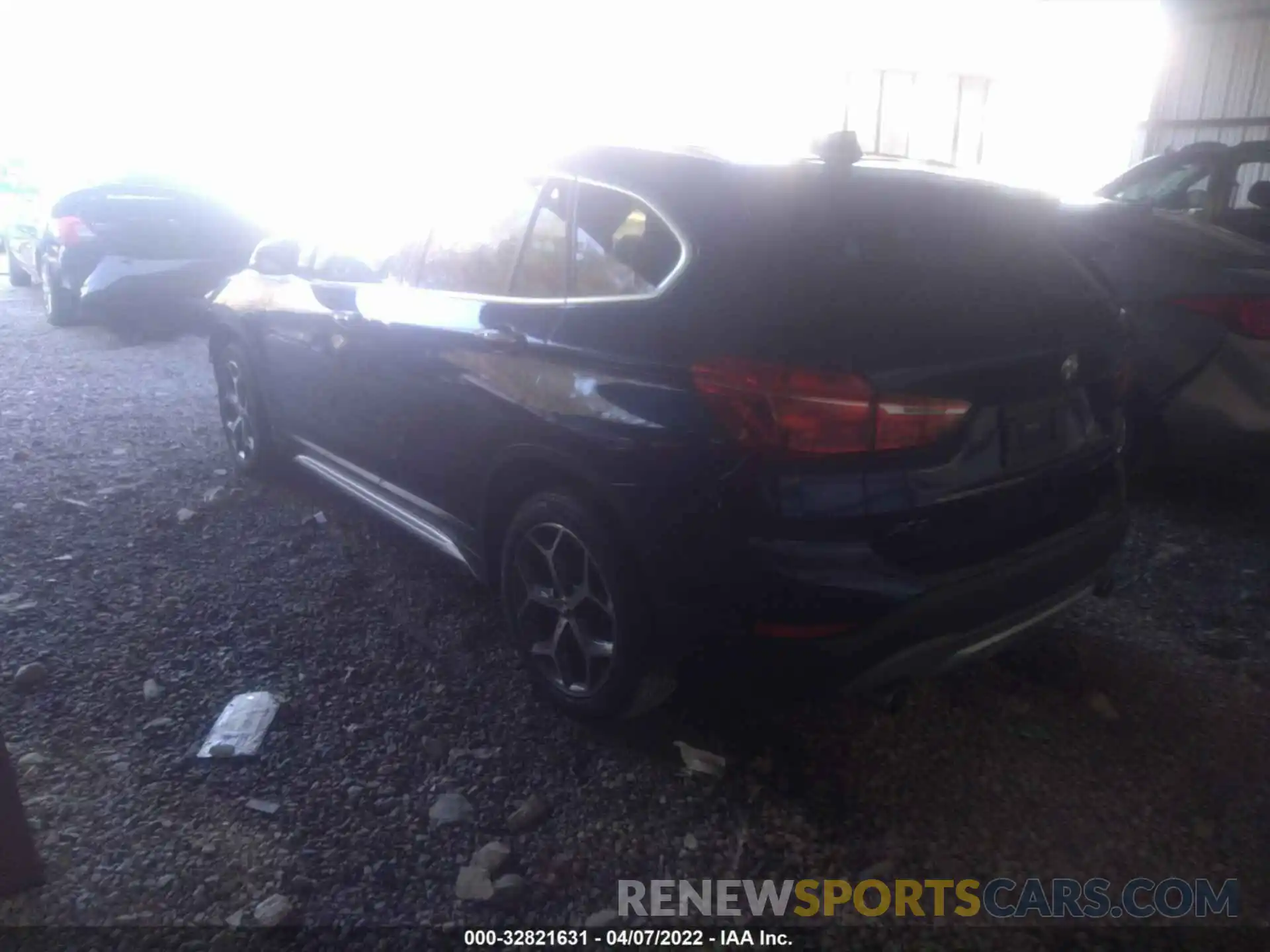 3 Photograph of a damaged car WBXHU7C59K3H45652 BMW X1 2019