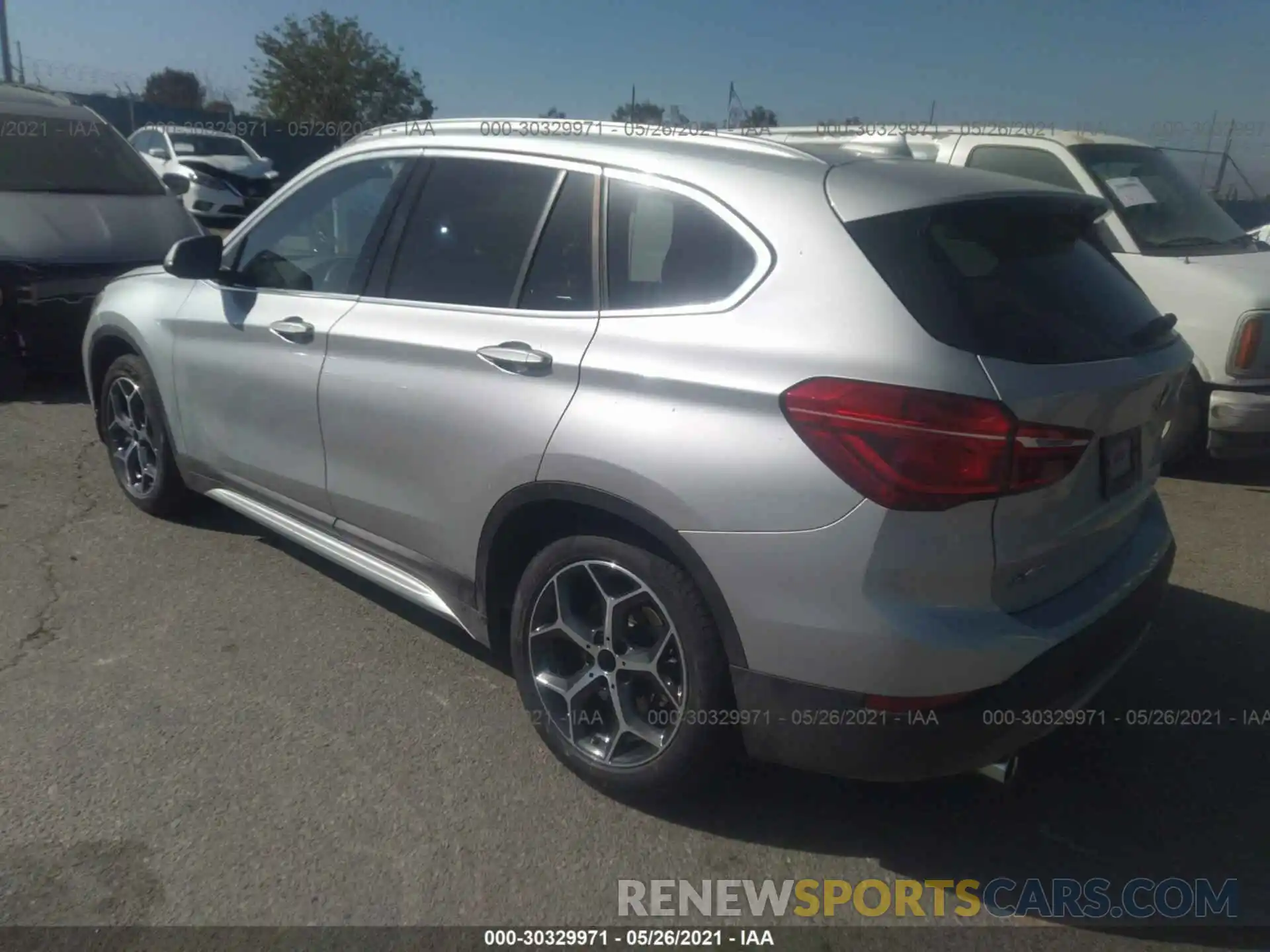 3 Photograph of a damaged car WBXHU7C59K3H46137 BMW X1 2019