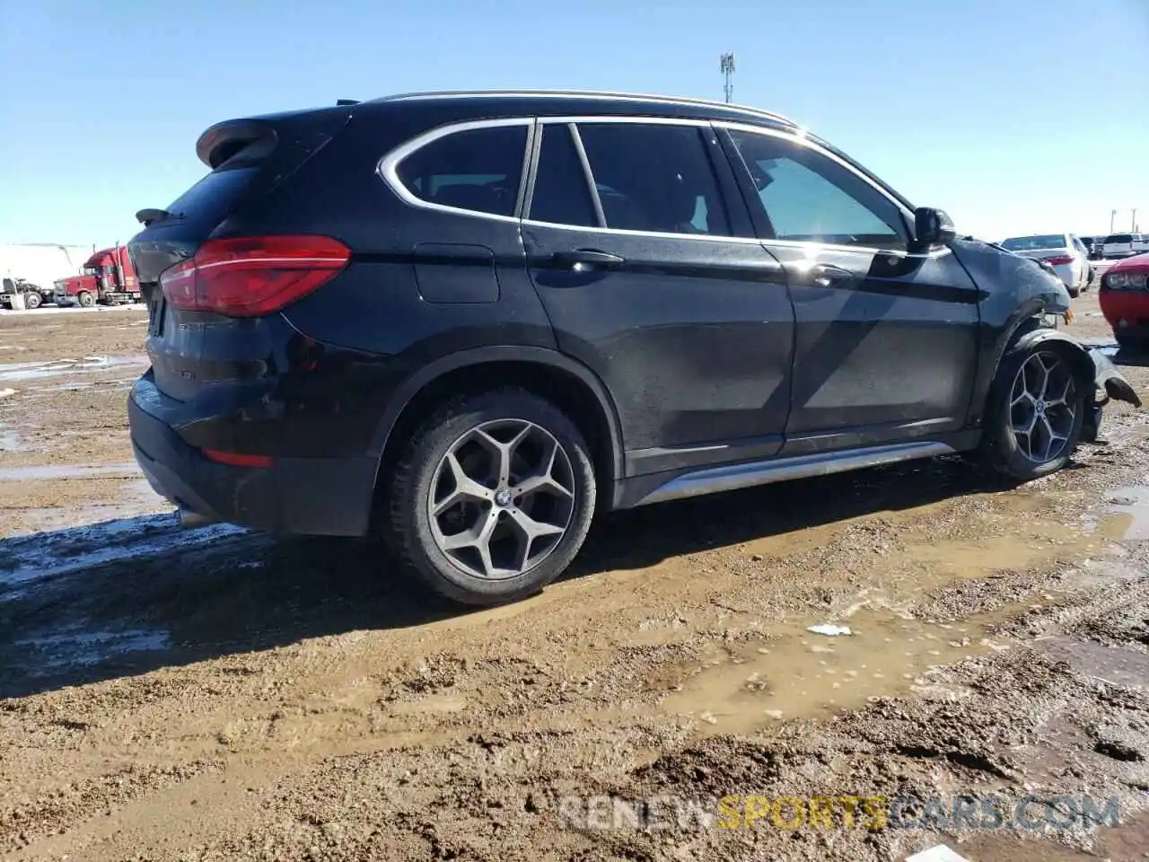 3 Фотография поврежденного автомобиля WBXHU7C59K5L12107 BMW X1 2019