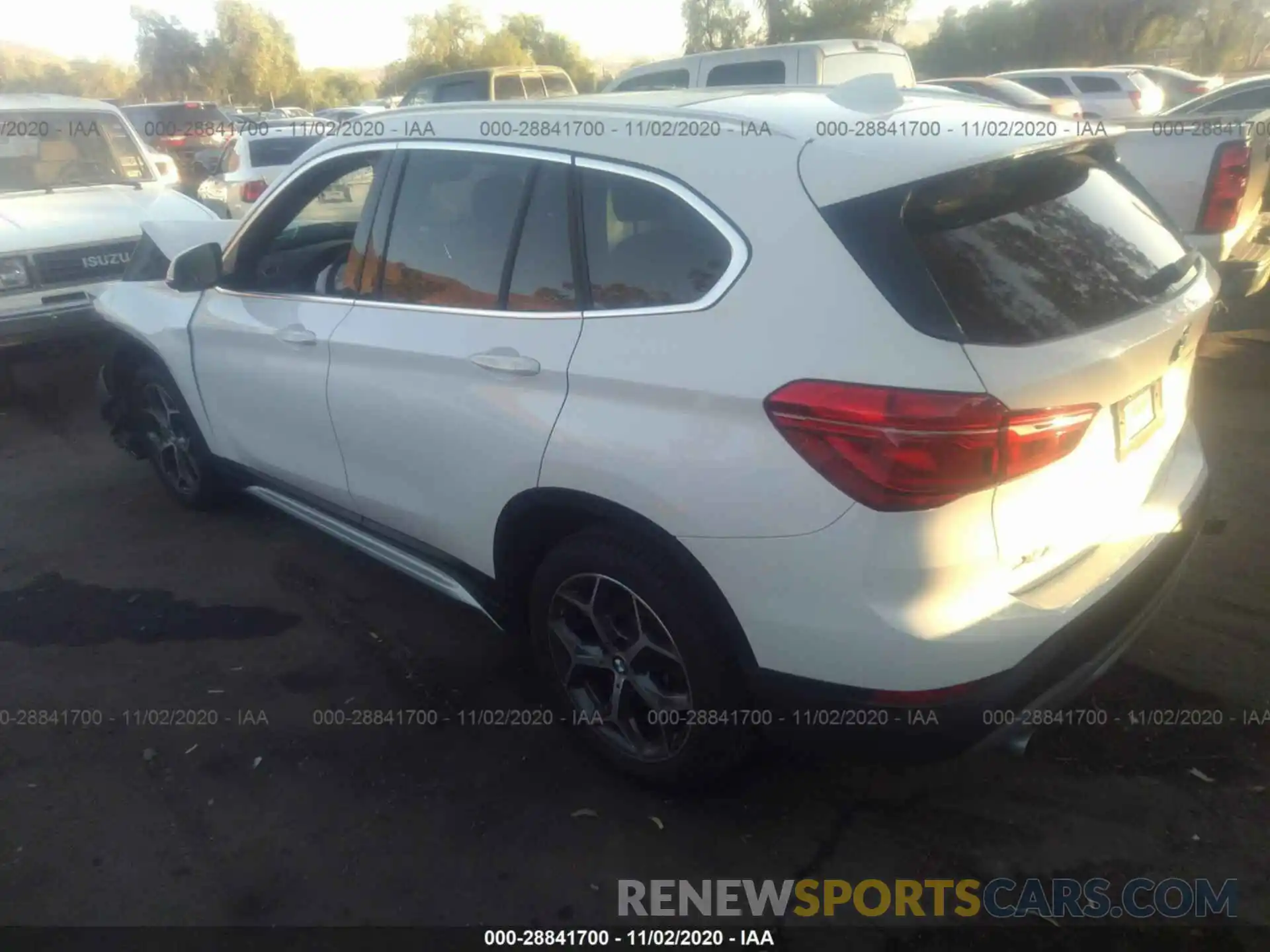 3 Photograph of a damaged car WBXHU7C5XK3H45837 BMW X1 2019